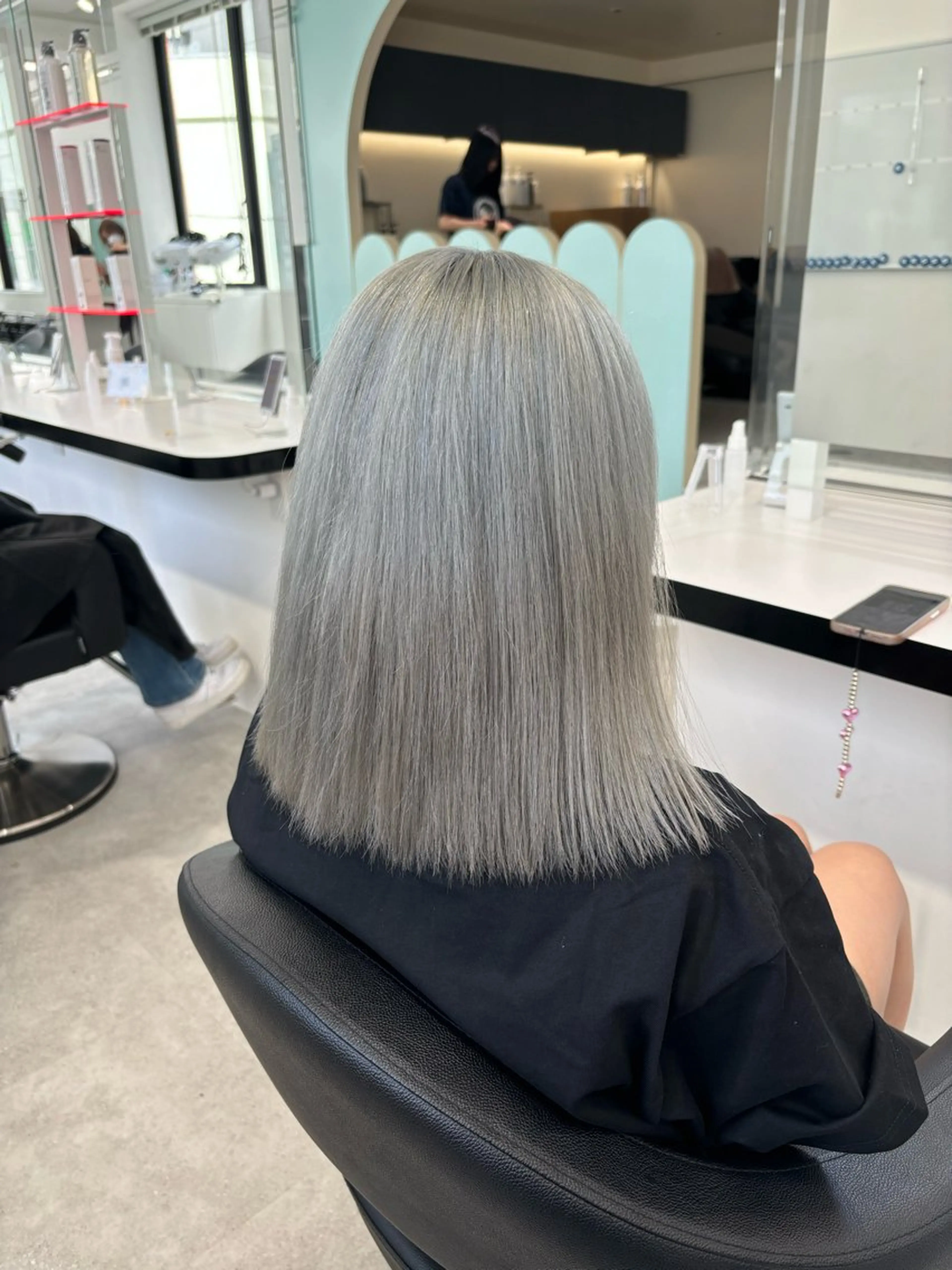 ミディアム Wカラー/暖色/べ ージュりく©︎🐝のヘアスタイル