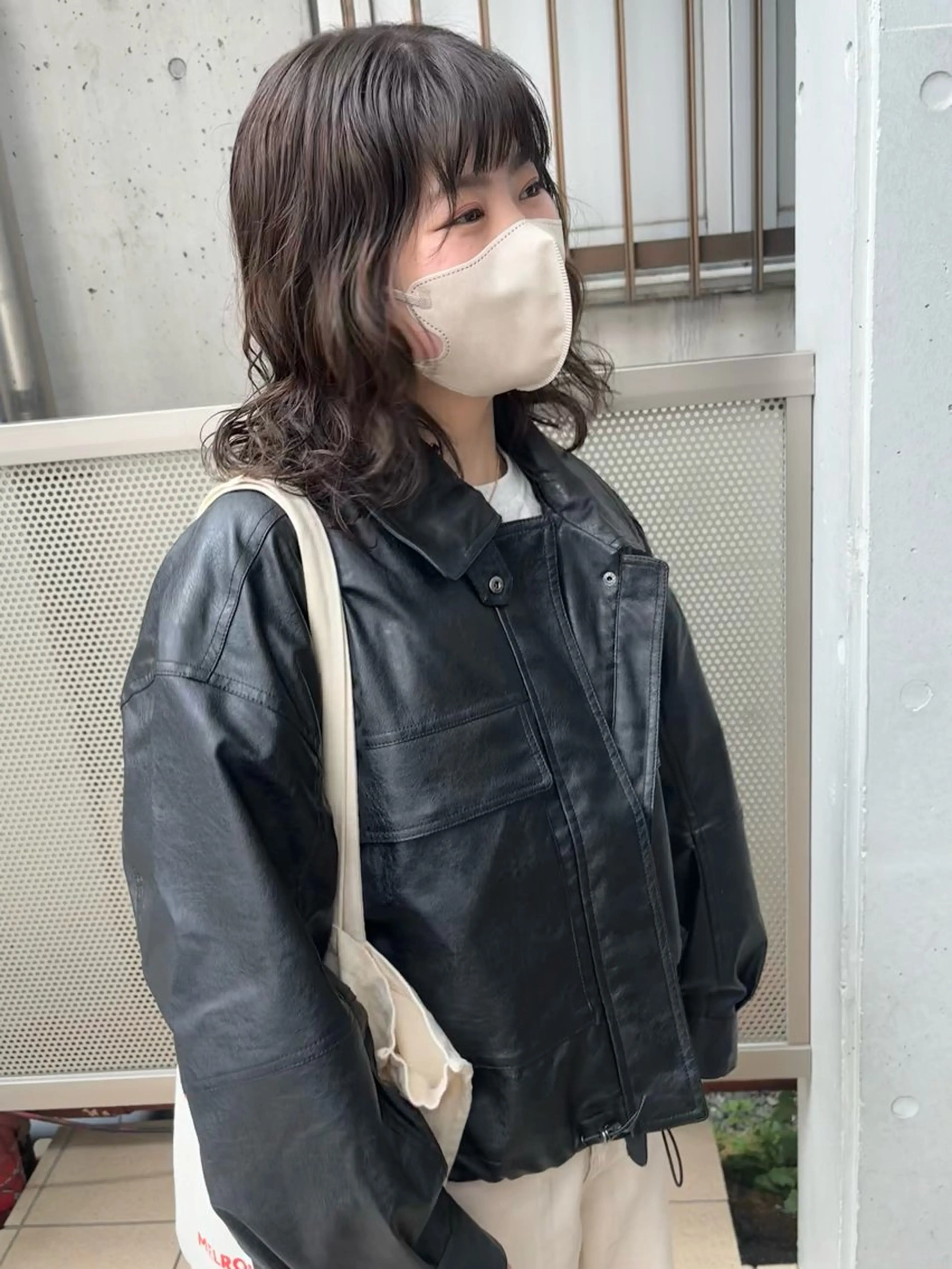 ミディアム パーマ 池田理紗/メンズ カット/切りっぱなしのヘアスタイル