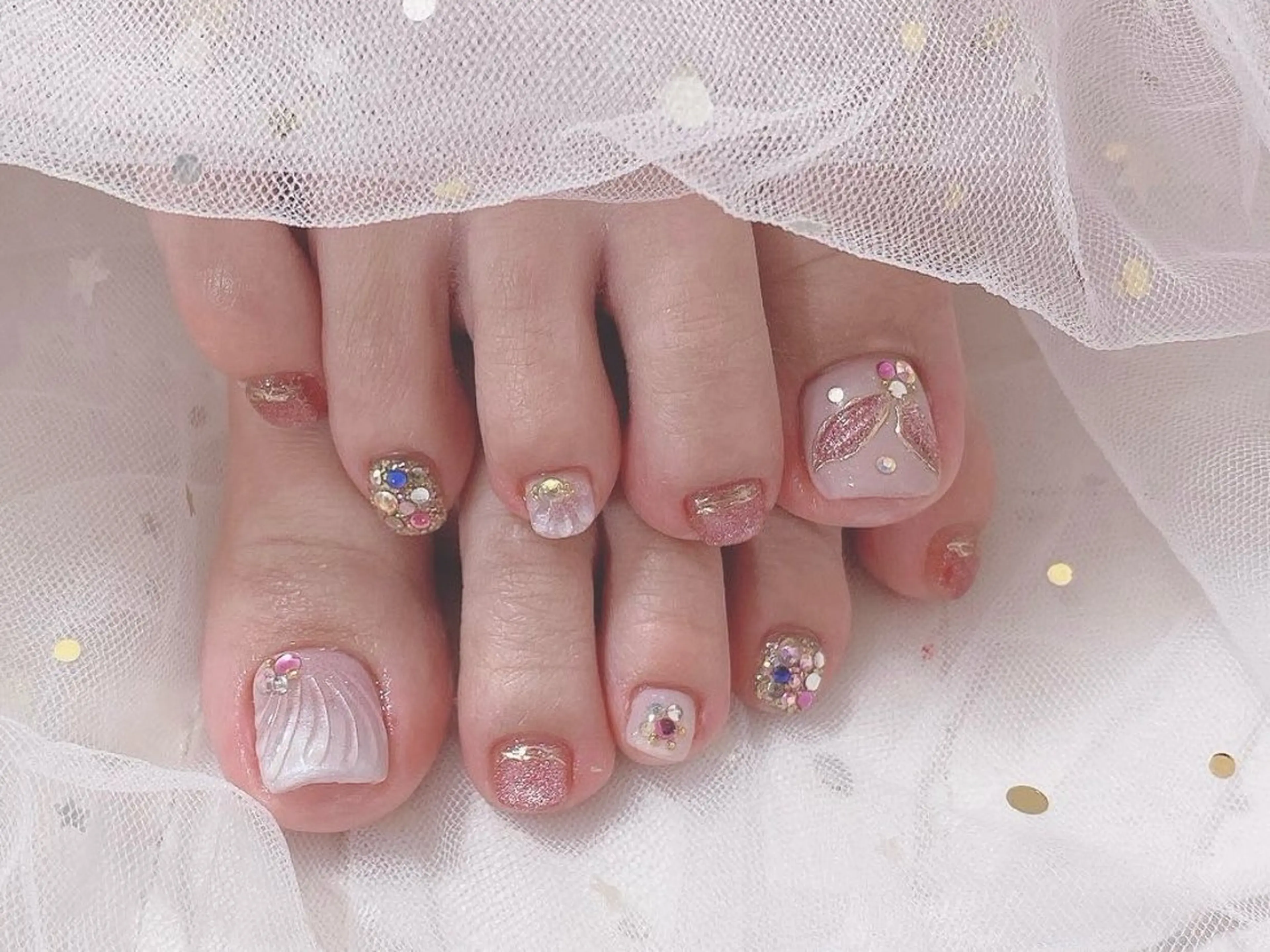 ネイル フットネイル フットネイル ジョリ kasumi🌹💅のネイルデザイン