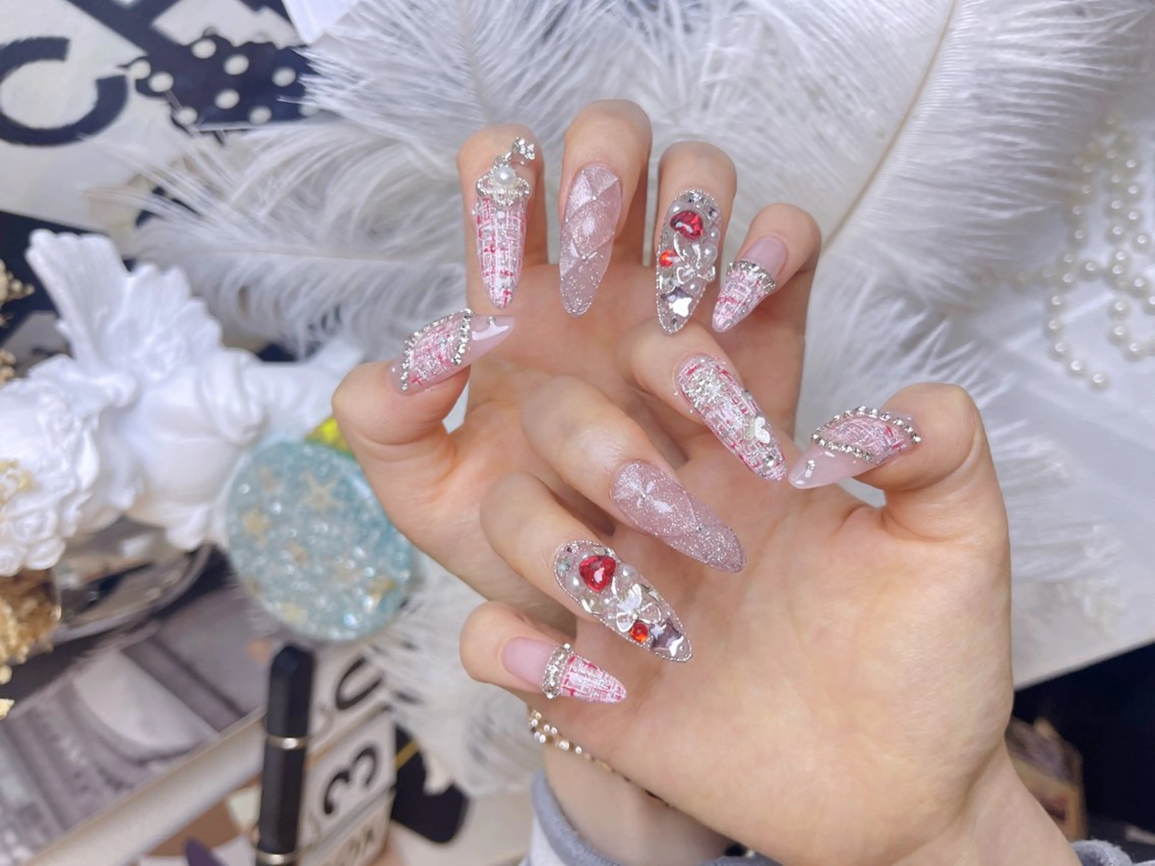 ネイル クリアネイル ハート キラキラネイル 韓国ネイル マグネットネイル ハンドネイル NailPrincess所属・princess スカルプ専門店のネイルデザイン