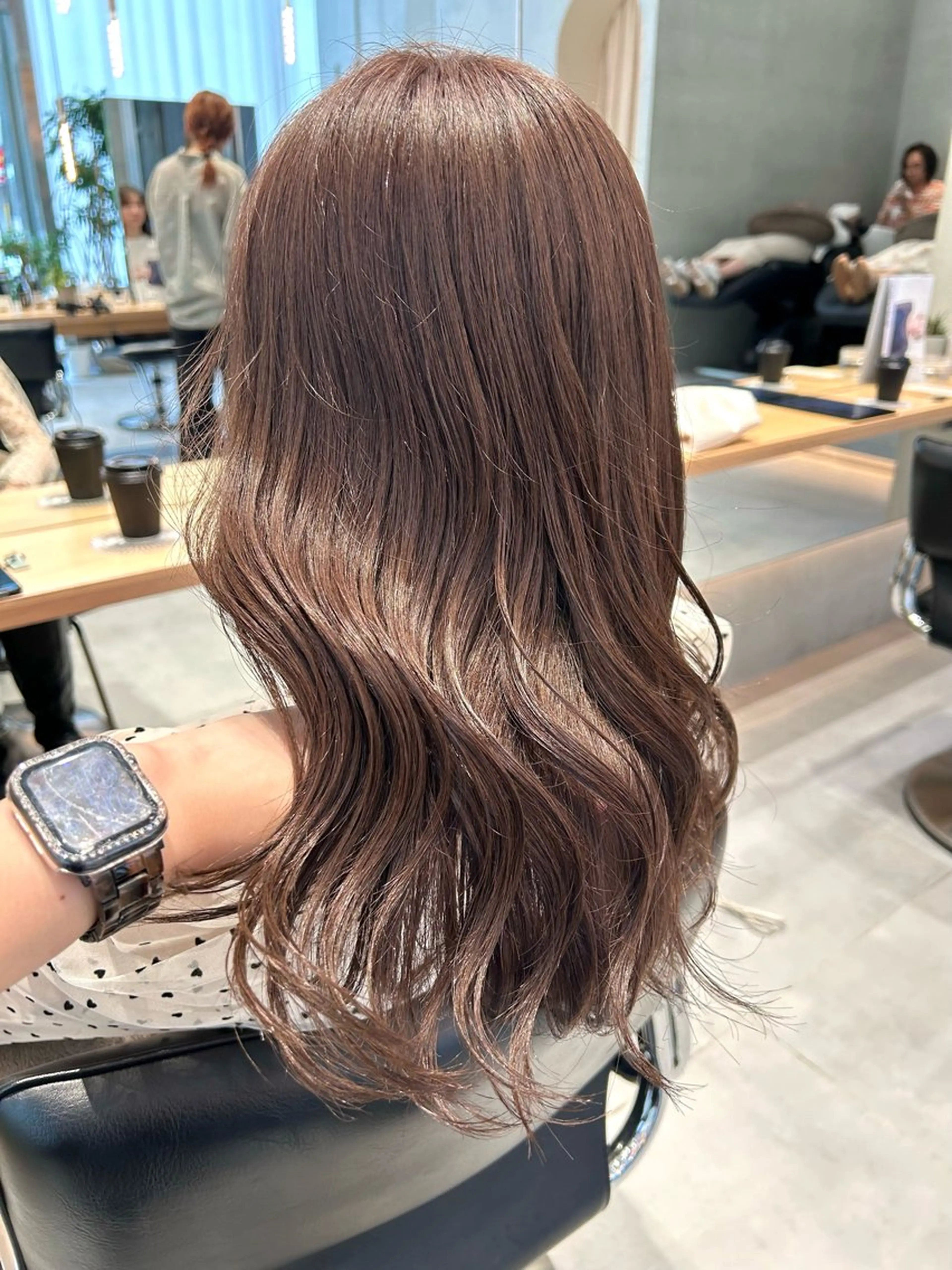 ロング カラー グレージュ ラベンダーカラー ラベンダーグレージュ ラベンダーグレー ヘアカラー トリートメント ヘアセット 風香🪼レイヤー /透明感カラーのヘアスタイル