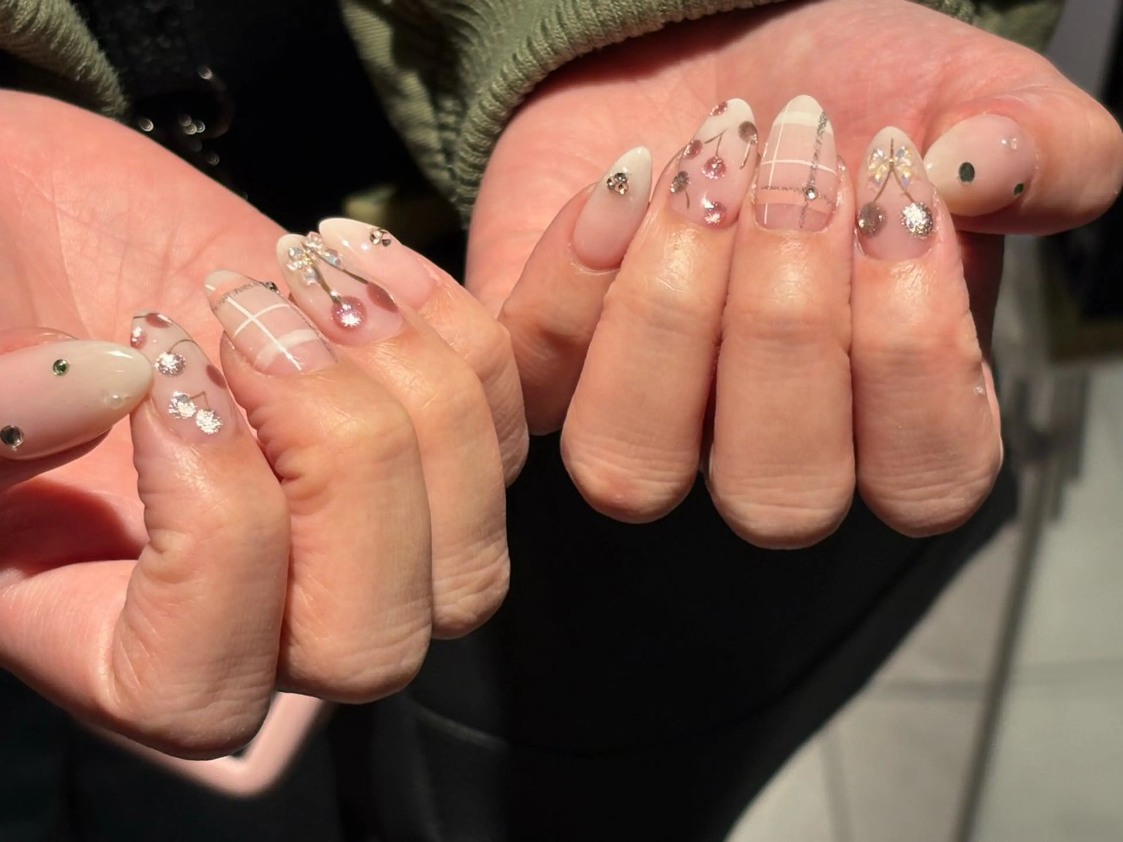 ネイル ハンドネイル 祇園 彩寧のネイルデザイン