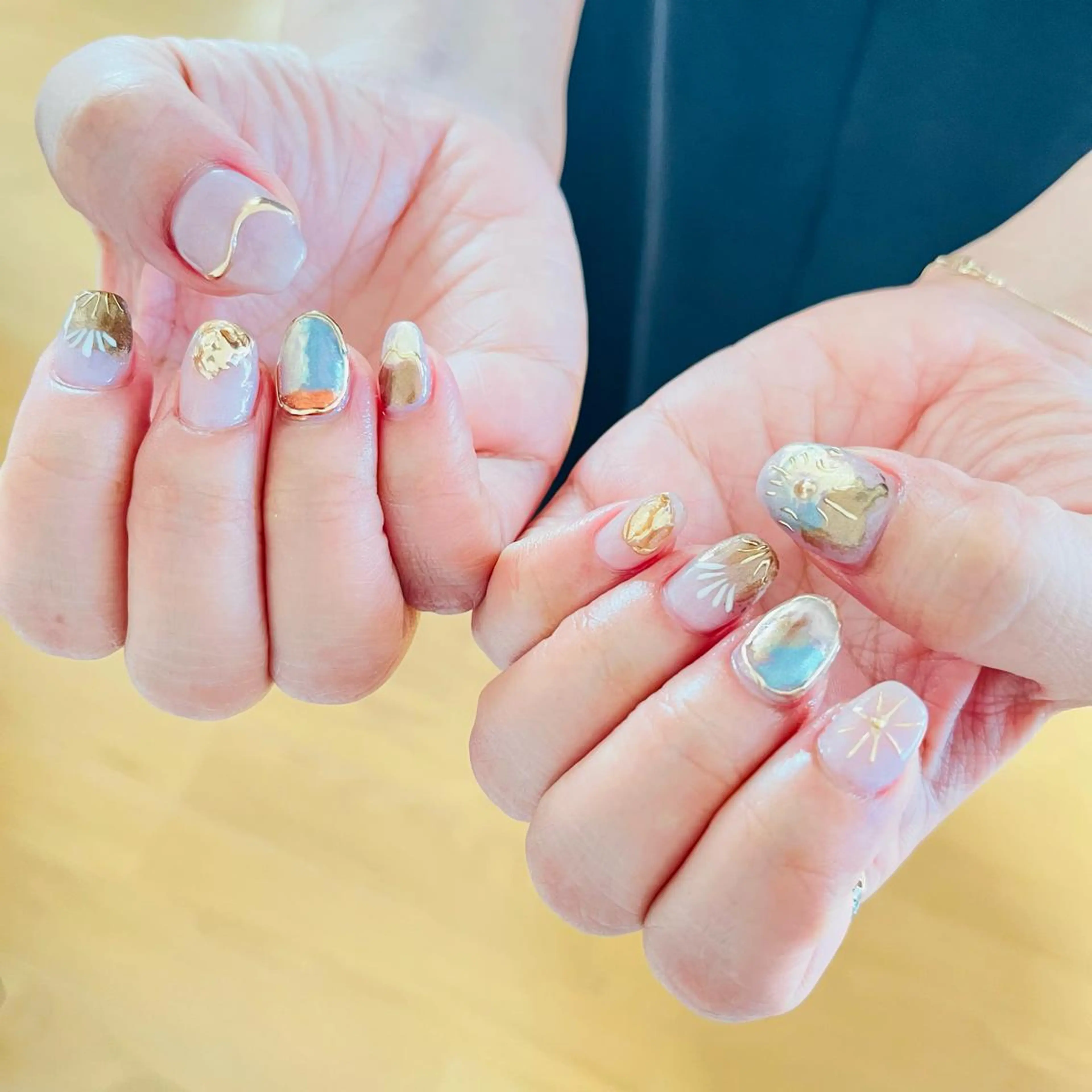ネイル アートネイル Briwa✨nail 💅enoi ❤︎のネイルデザイン