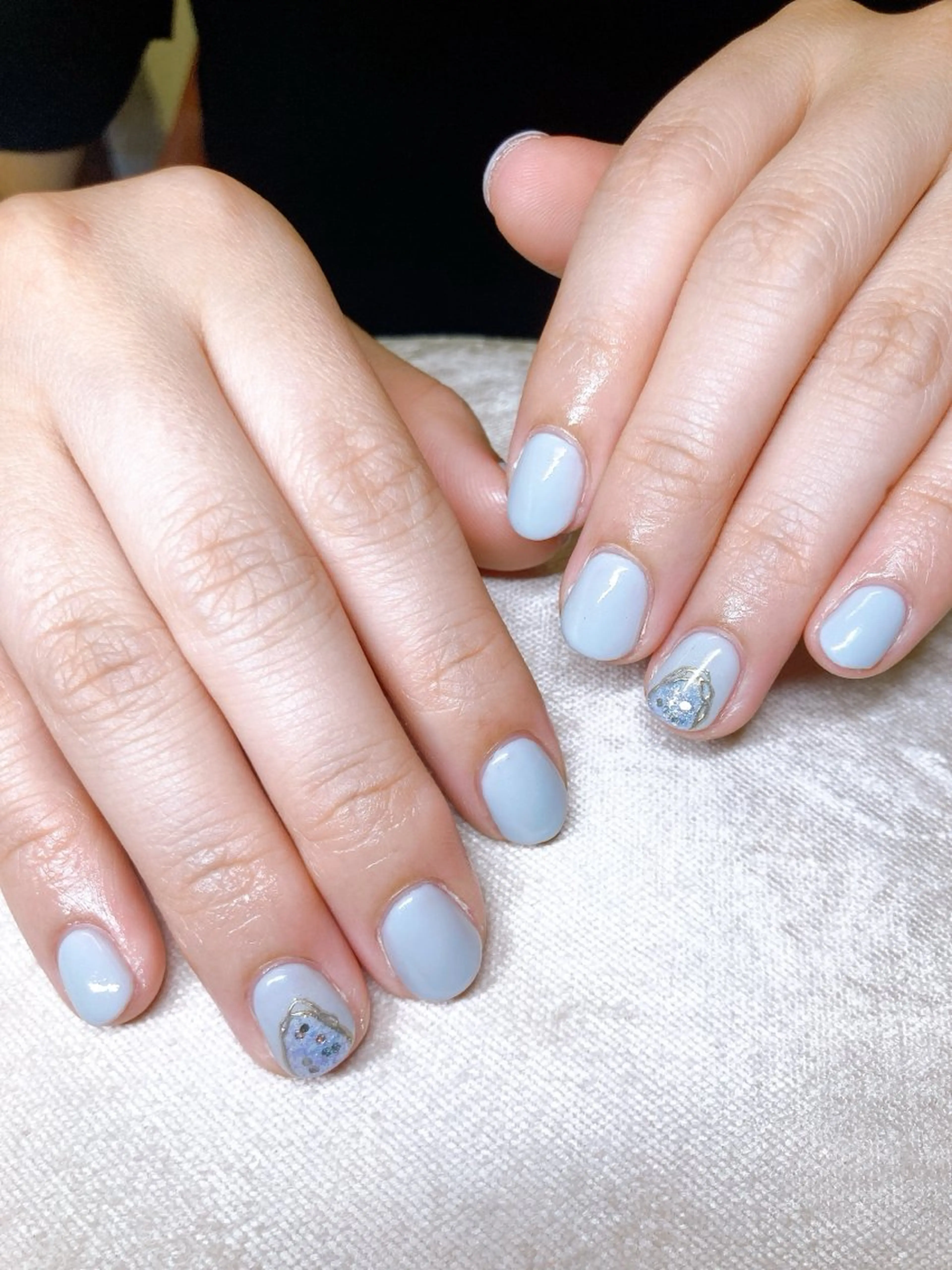 ネイル ECLAT エクラ所属・寺山 千鶴のネイルデザイン