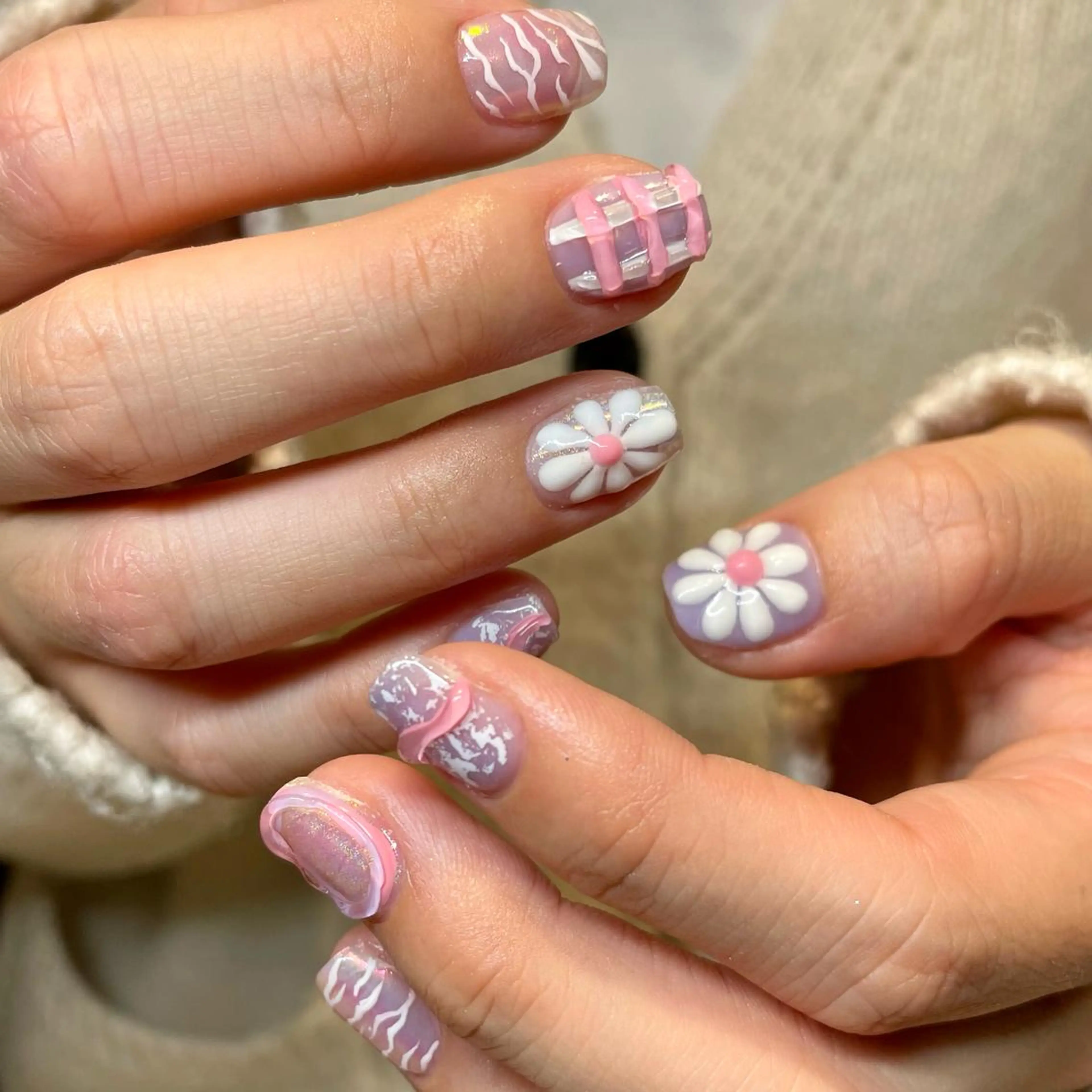 ネイル AOI✩⡱ y2kネイルのネイルデザイン