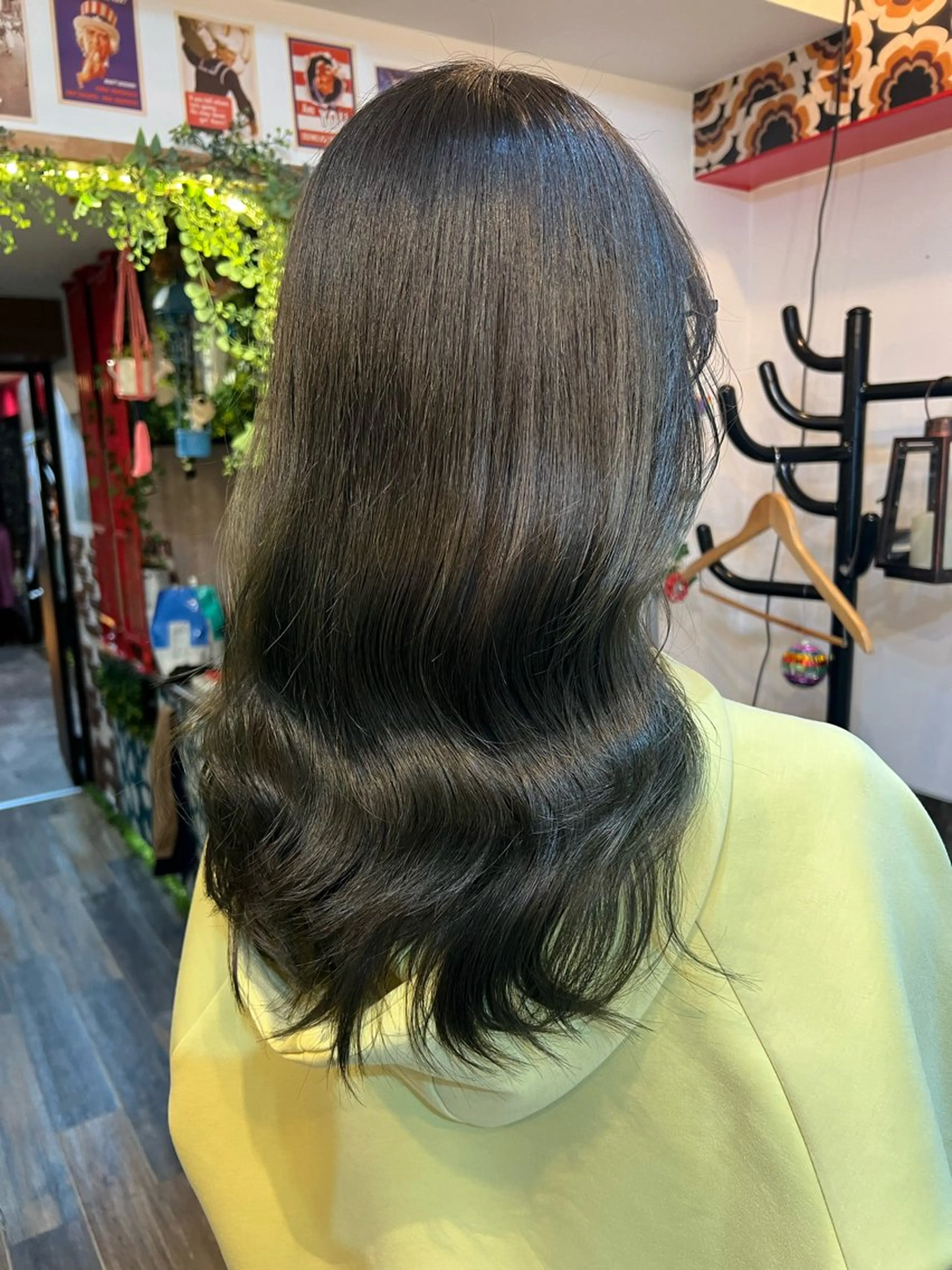 セミロング カラー 透明感カラー グレージュ カット ヘアカラー トリートメント カラーパティシエ facce🌼ikoのヘアスタイル