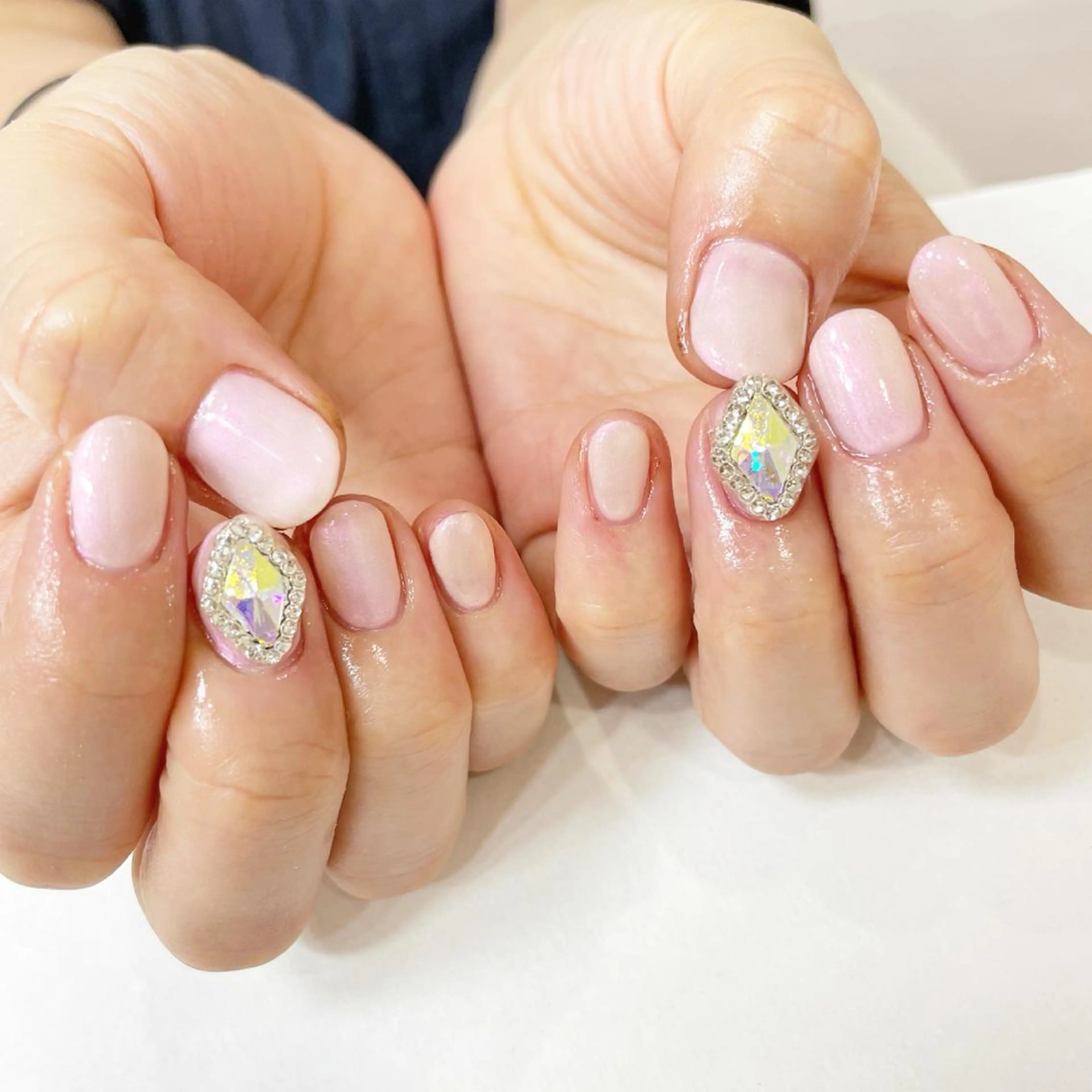 ネイル ワンカラーネイル ハンドネイル Minami 🍓のネイルデザイン