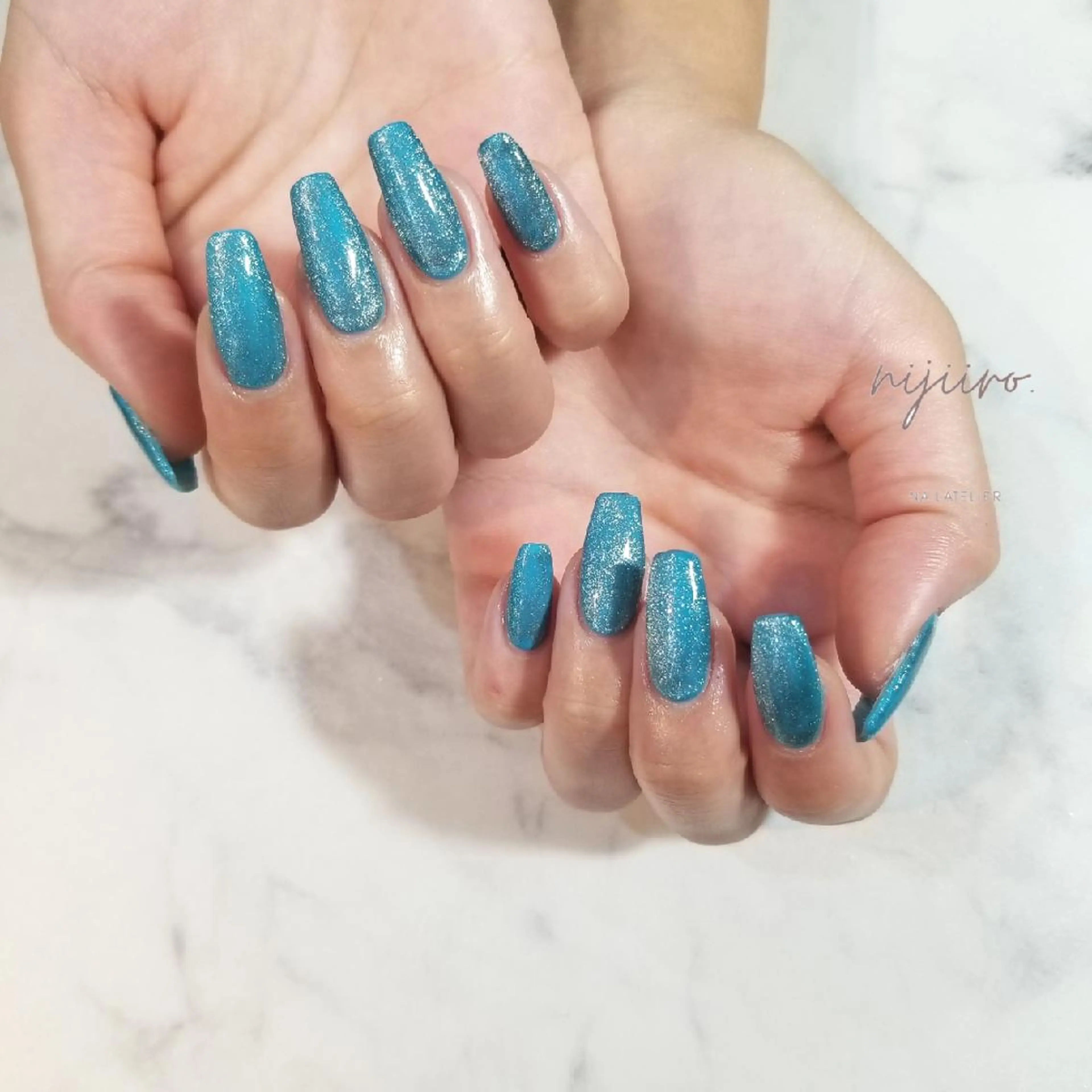 ネイル マグネットネイル ハンドネイル nailatelier nijiiro.所属・nijiiro🌈 サトウのネイルデザイン