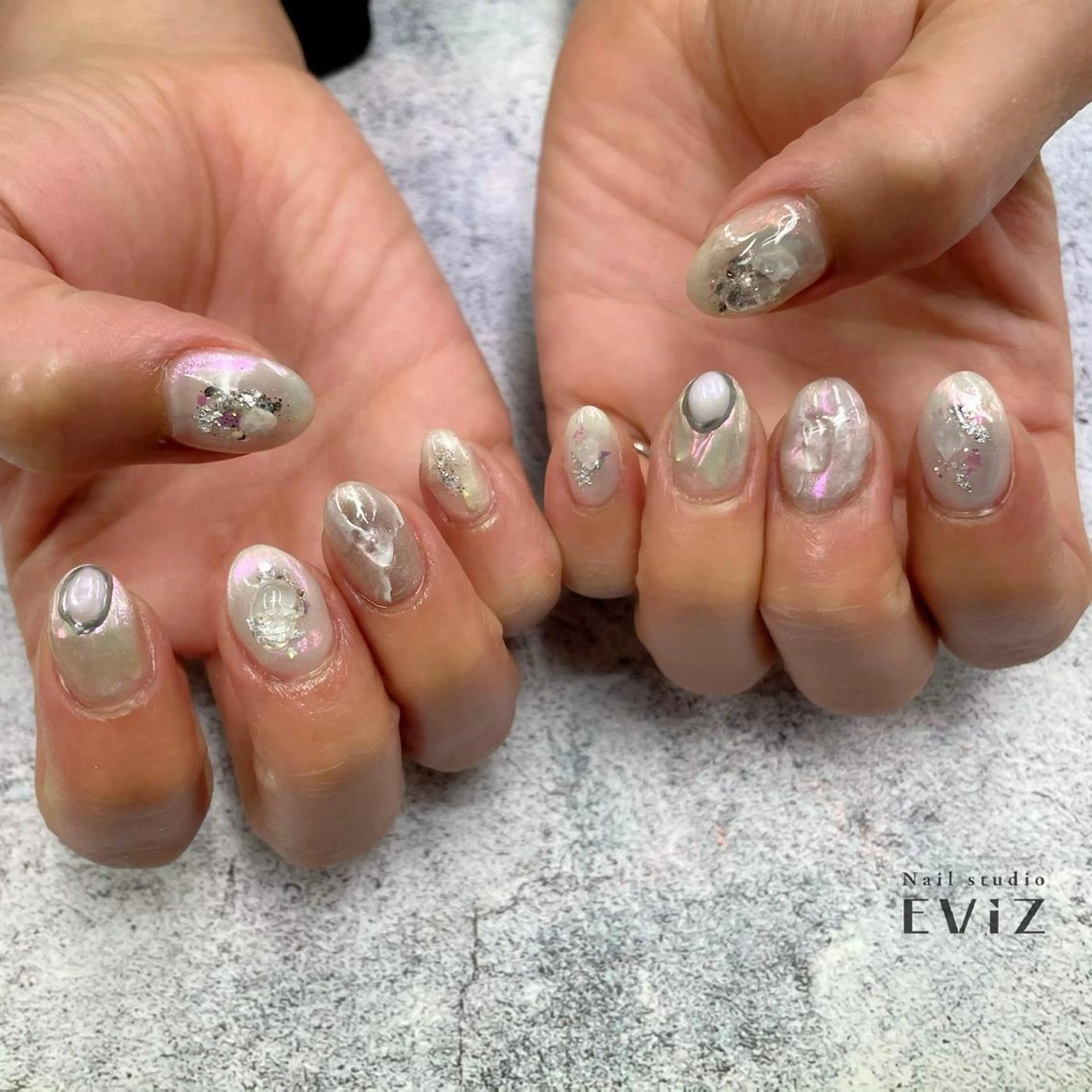 ネイル nailstudio eviz新宿店のネイルデザイン