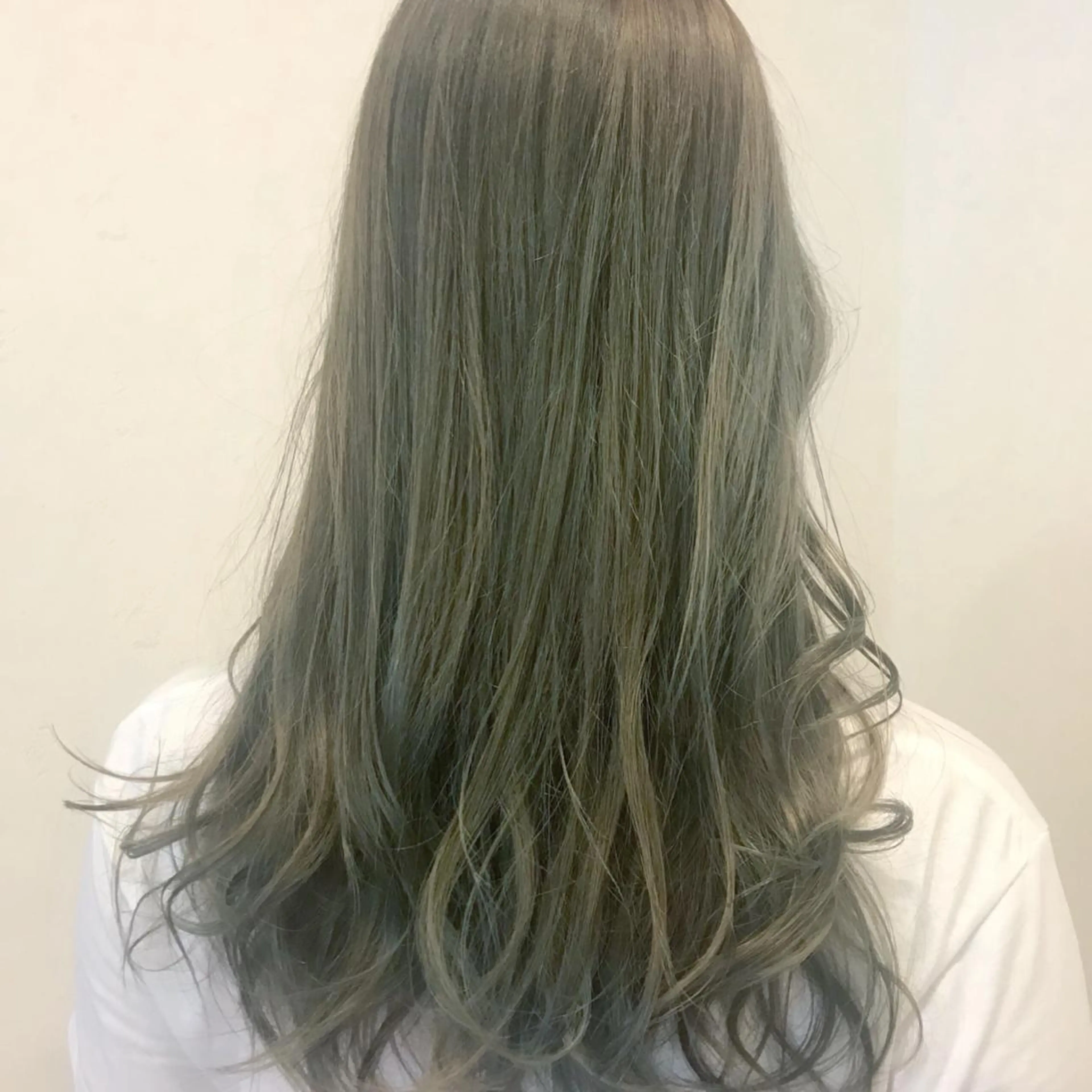 ロング カラー メンズ限定クーポン シェアサロン博多のヘアスタイル