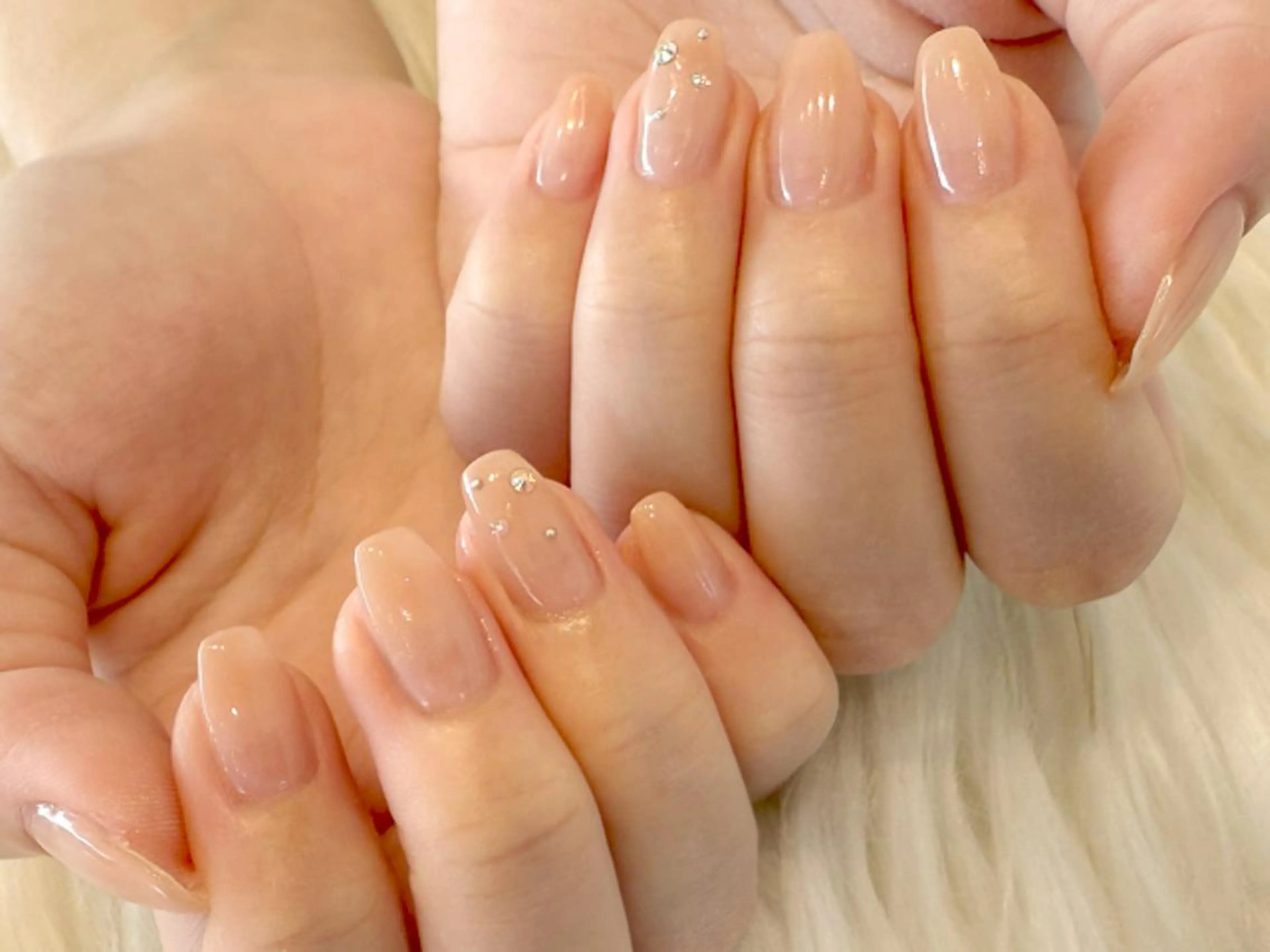 ネイル ハンドネイル Miku. Nのネイルデザイン