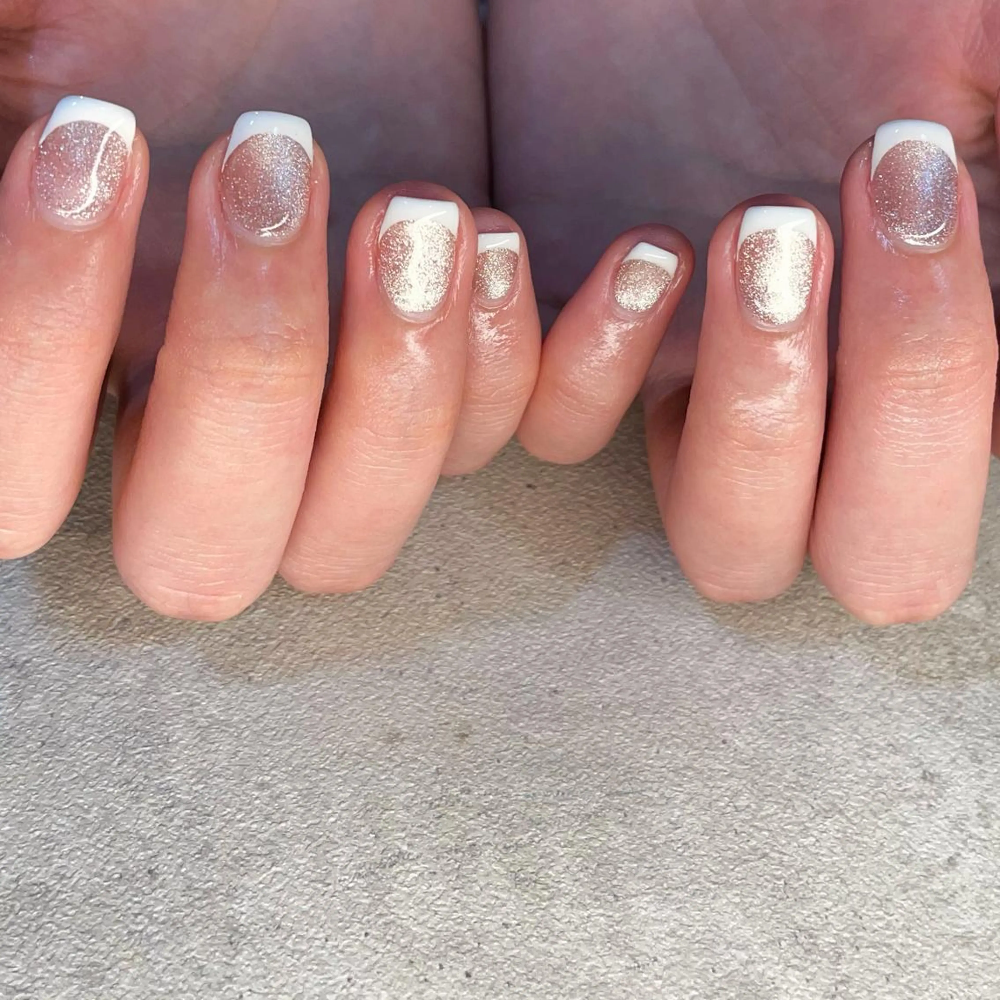 ハンド ジェル フレンチorグラデーションの写真