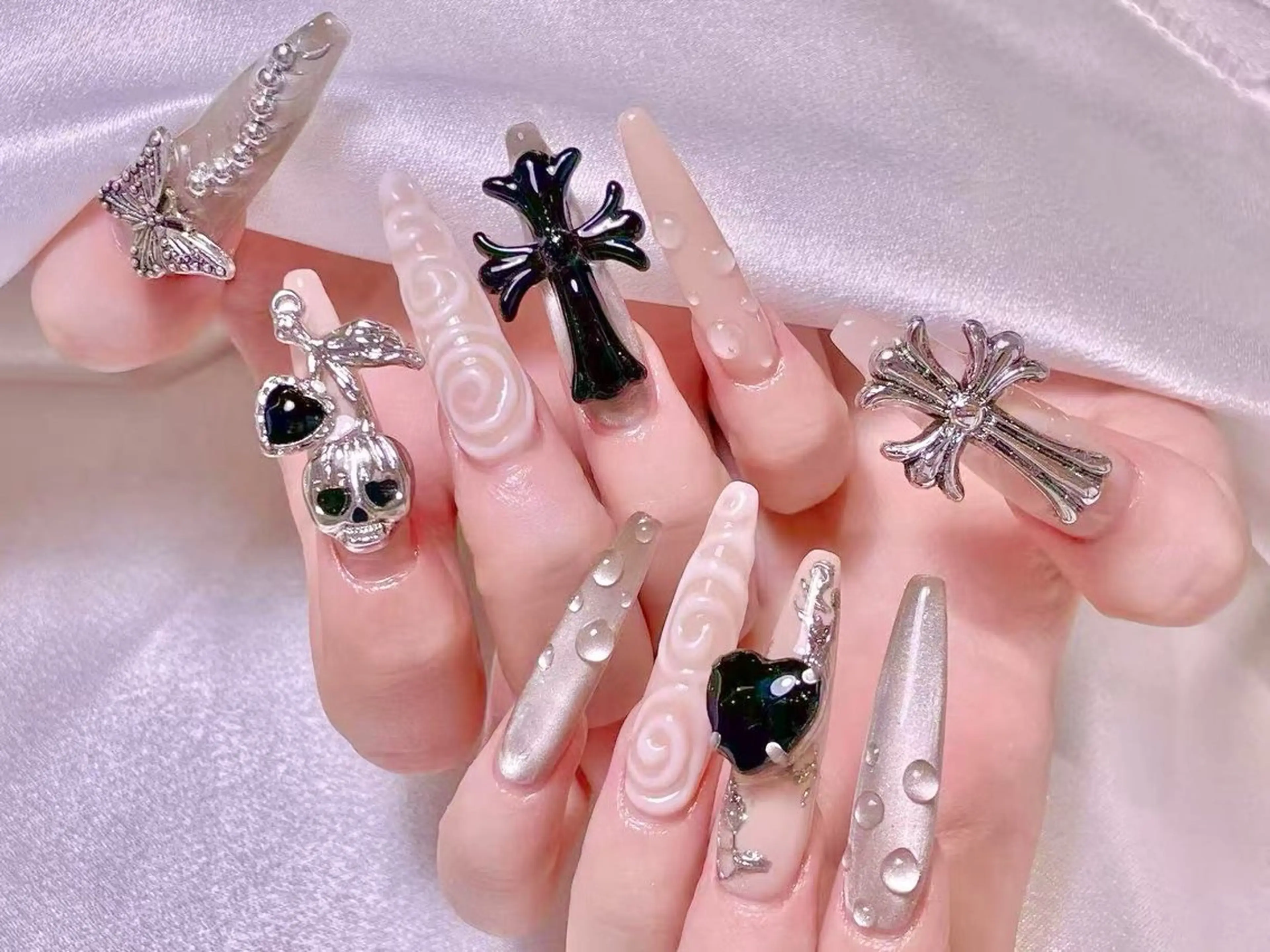 ネイル ハンドネイル リン リンのネイルデザイン