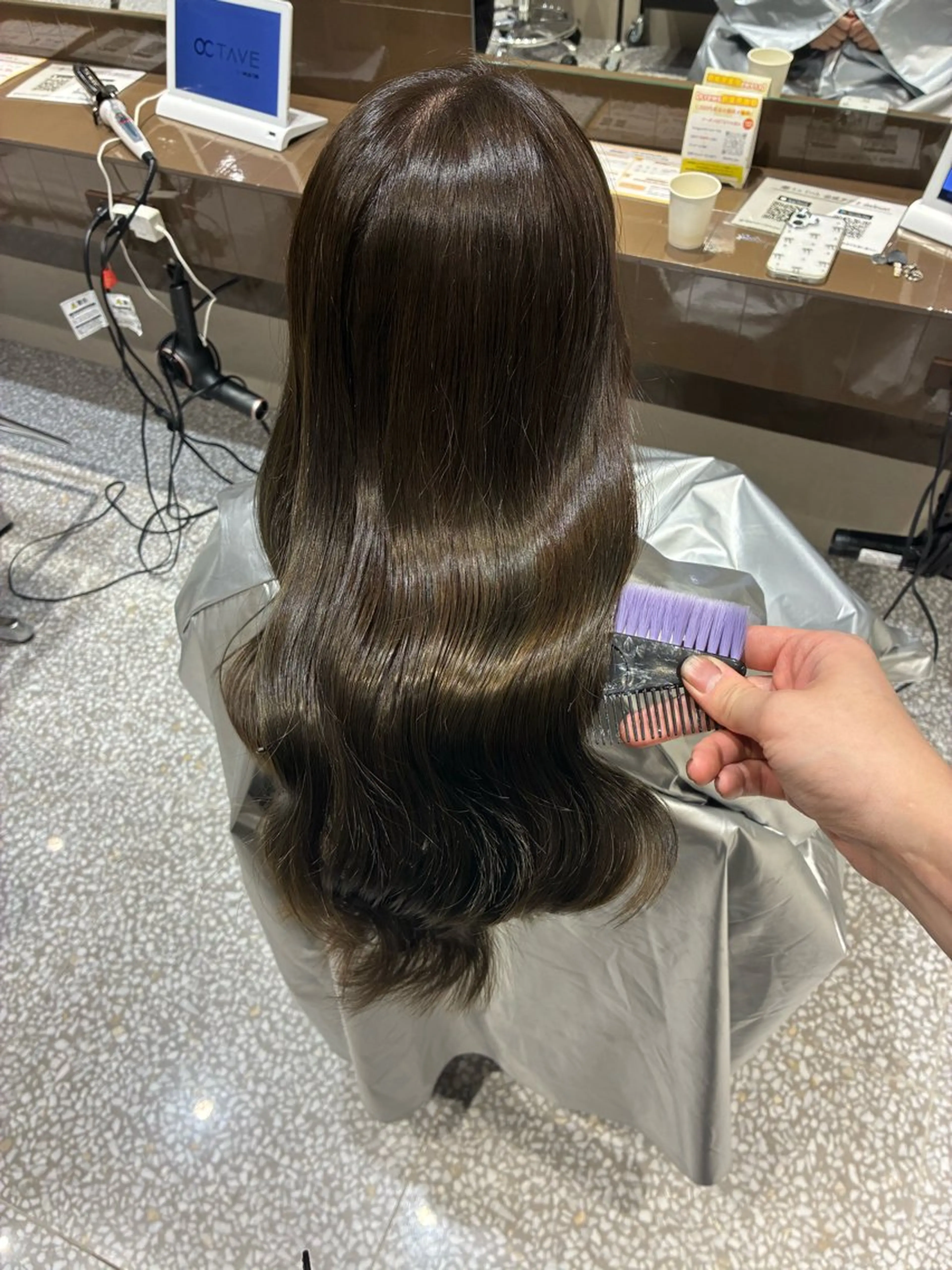 セミロング カット ヘアカラー トリートメント カラーブリーチ特化 石原勇希のヘアスタイル