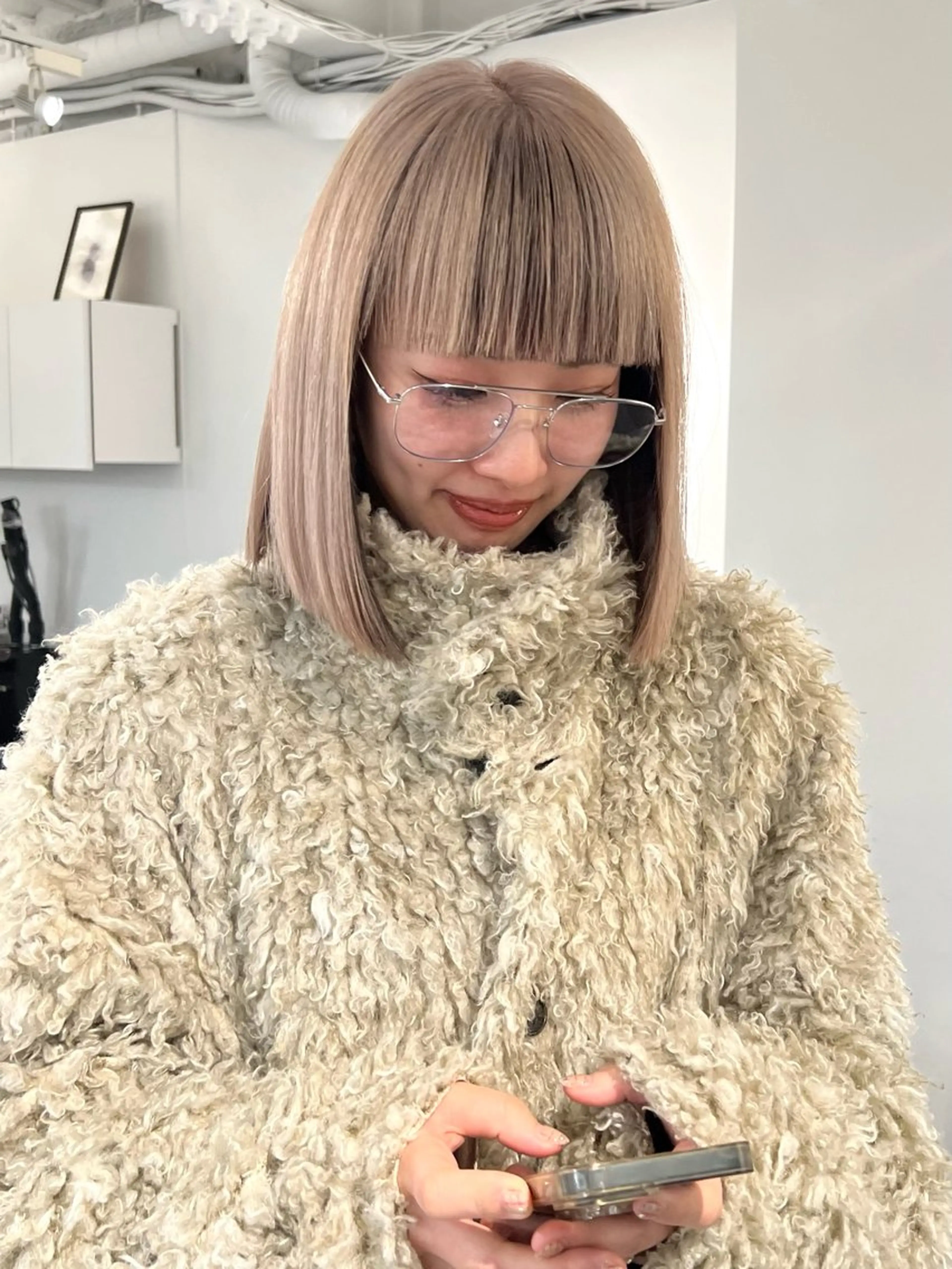 ショート カラー ベージュカラー デザインカラー ボブ カット ヘアカラー トリートメント sakoda shunkiのヘアスタイル