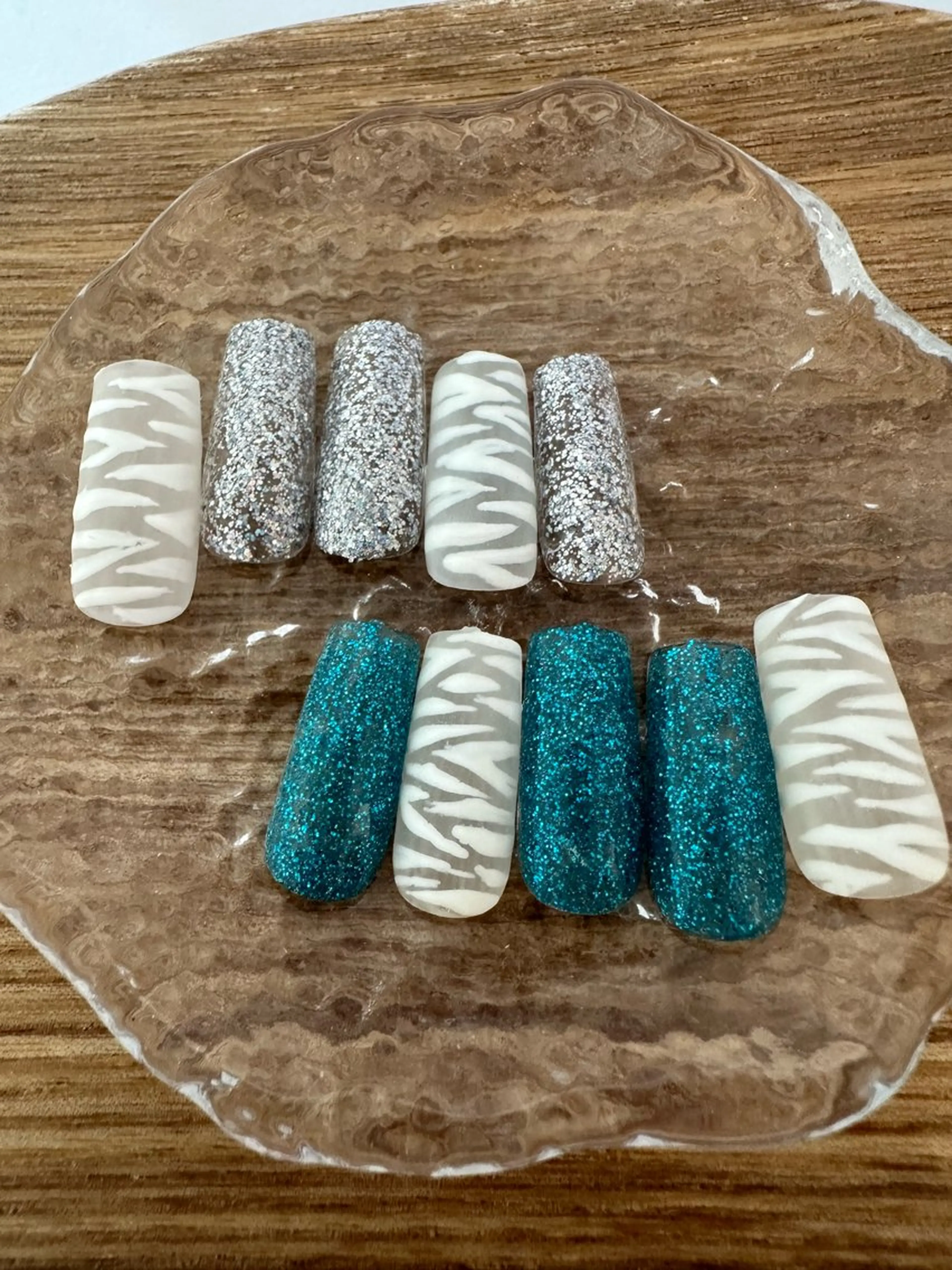 ネイル ネイルサロンエレノア所属・田端 笑理菜のネイルデザイン