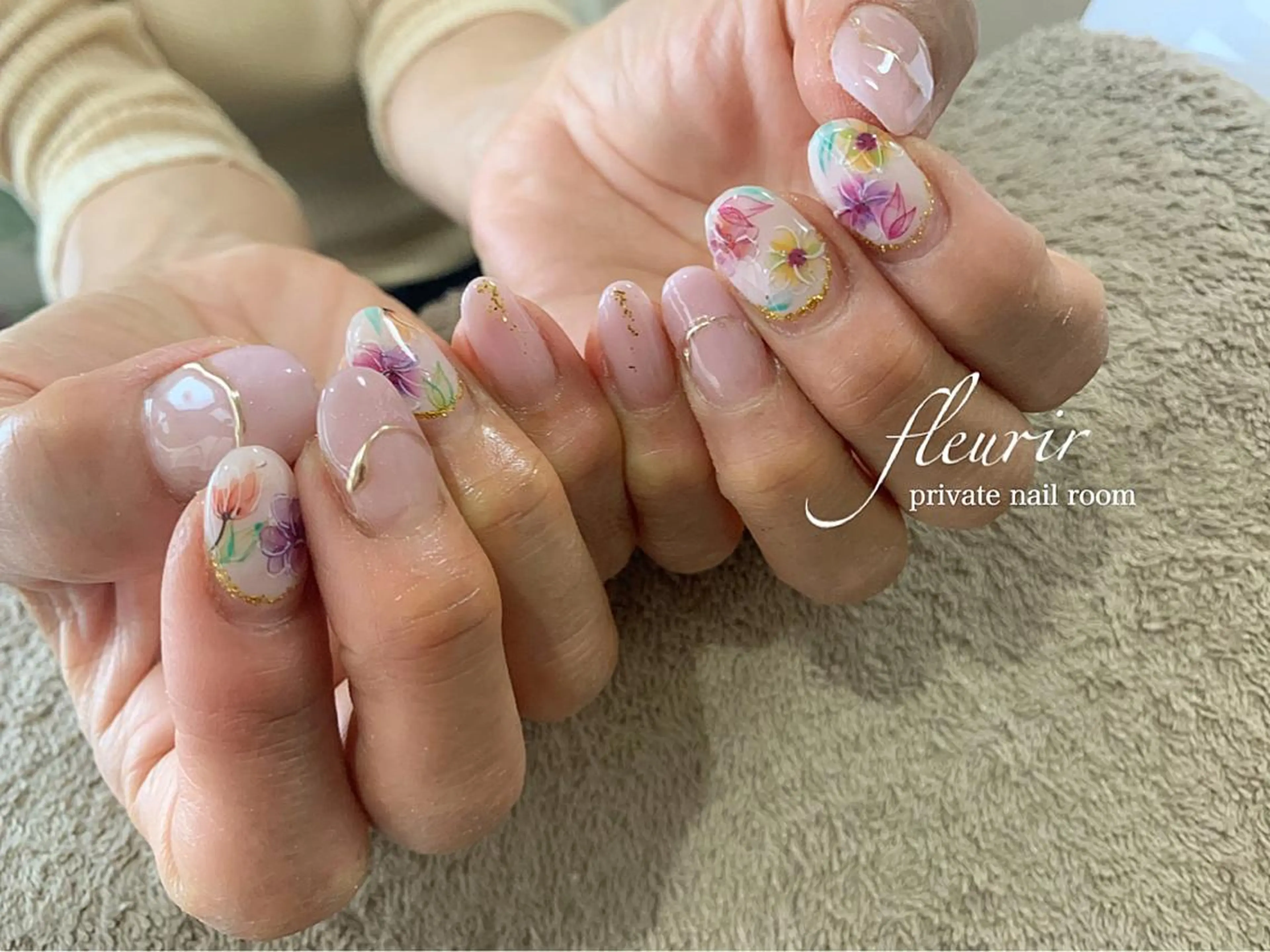 ネイル フルリール 【プライベートサロンのネイルデザイン