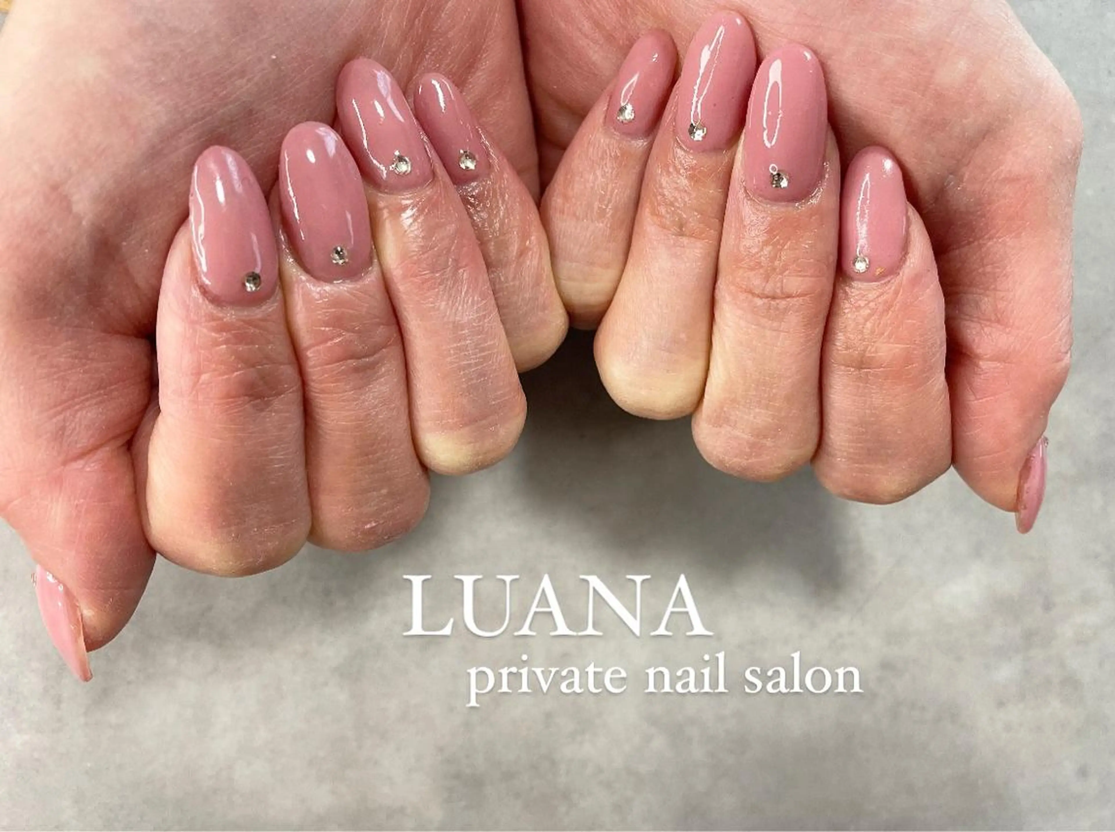 ネイル ハンドネイル ルアナ プライベートサロンのネイルデザイン