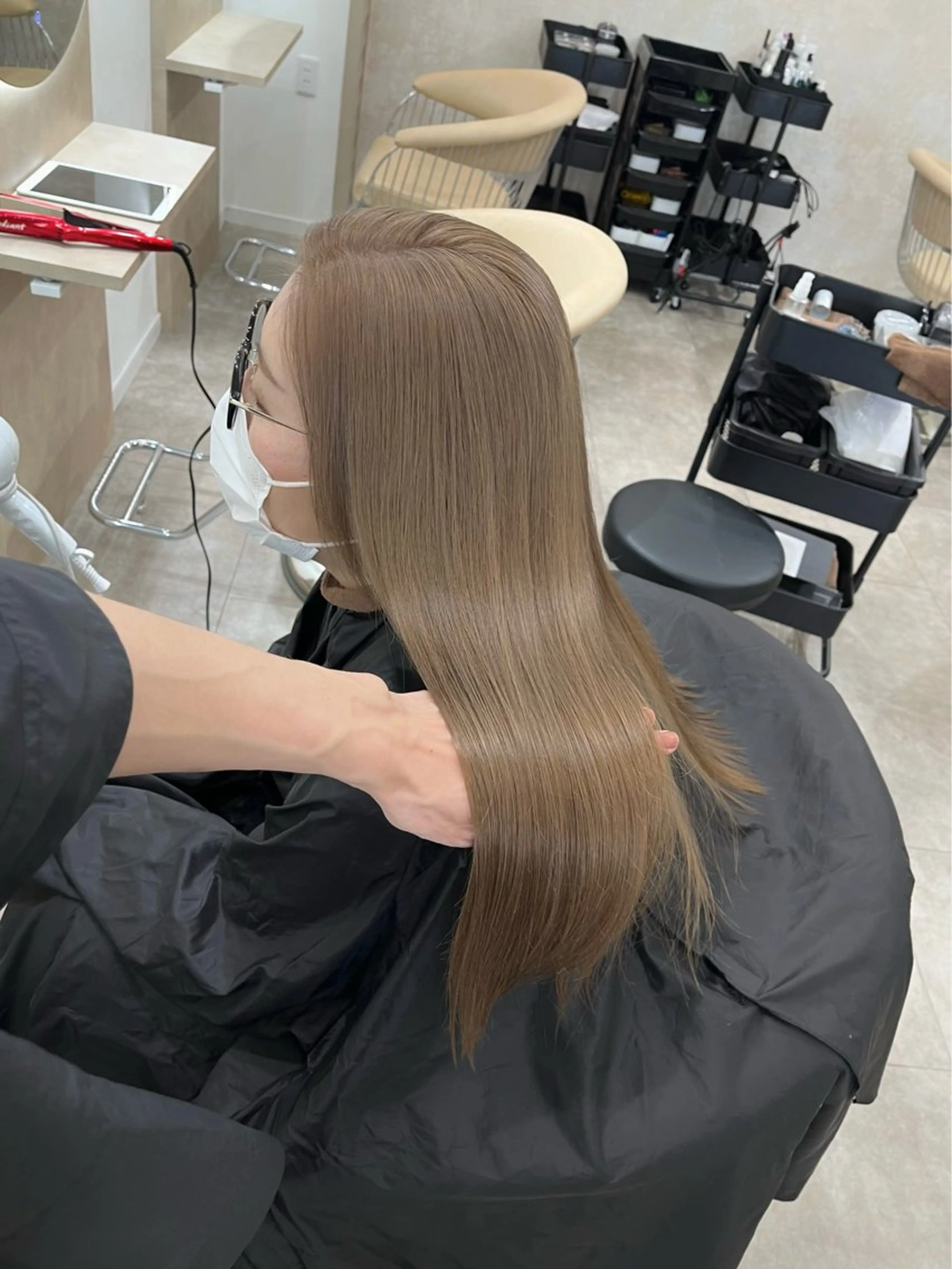 ロング カラー ブリーチ ケアブリーチ ダブルカラー カット ヘアカラー トリートメント LATE  tokyo所属・廣庭 勇人のヘアスタイル