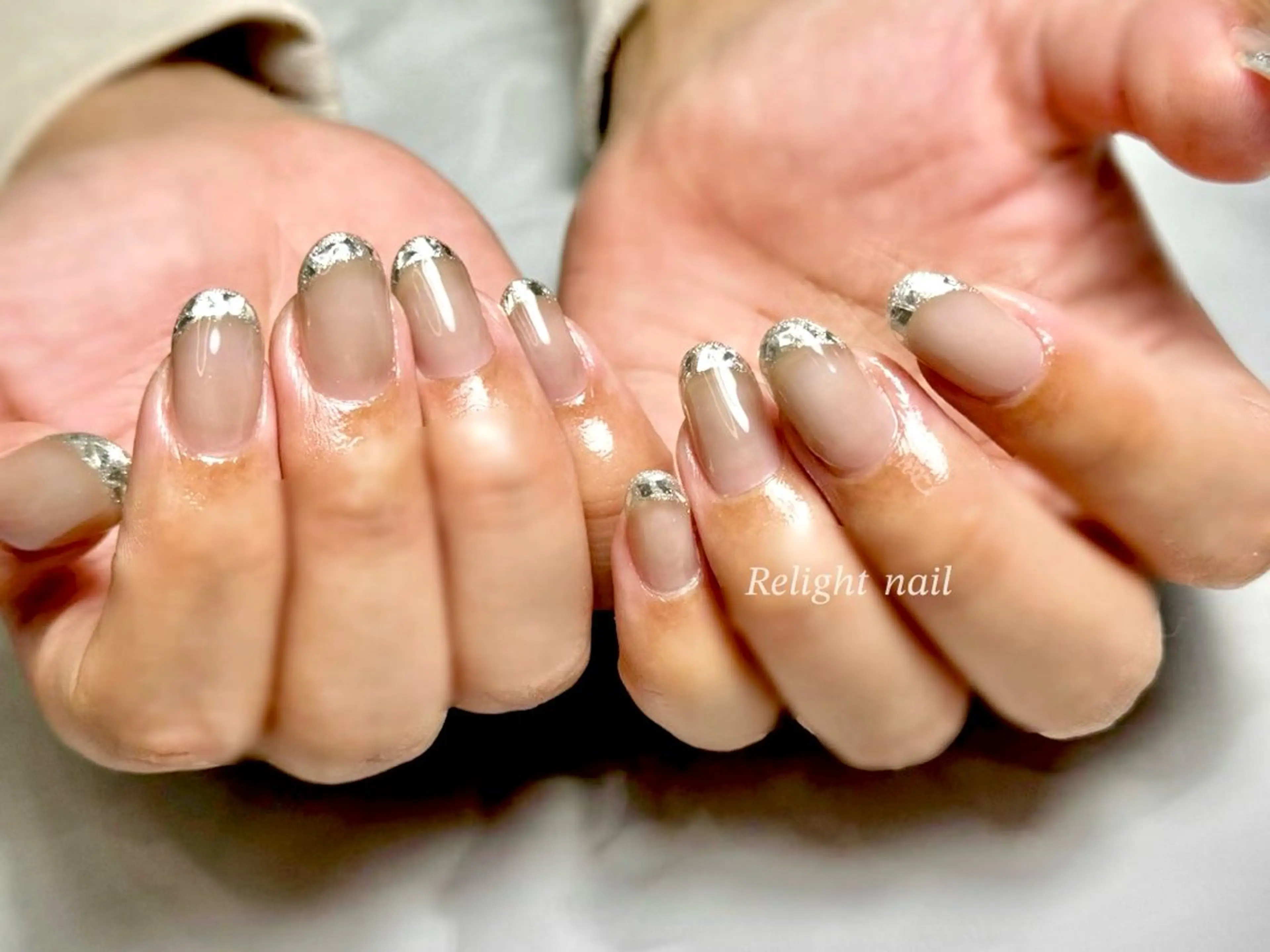 ネイル フレンチネイル ガラスフレンチ ホログラムネイル ラメ(グリッター) ハンドネイル Relight RIEのネイルデザイン