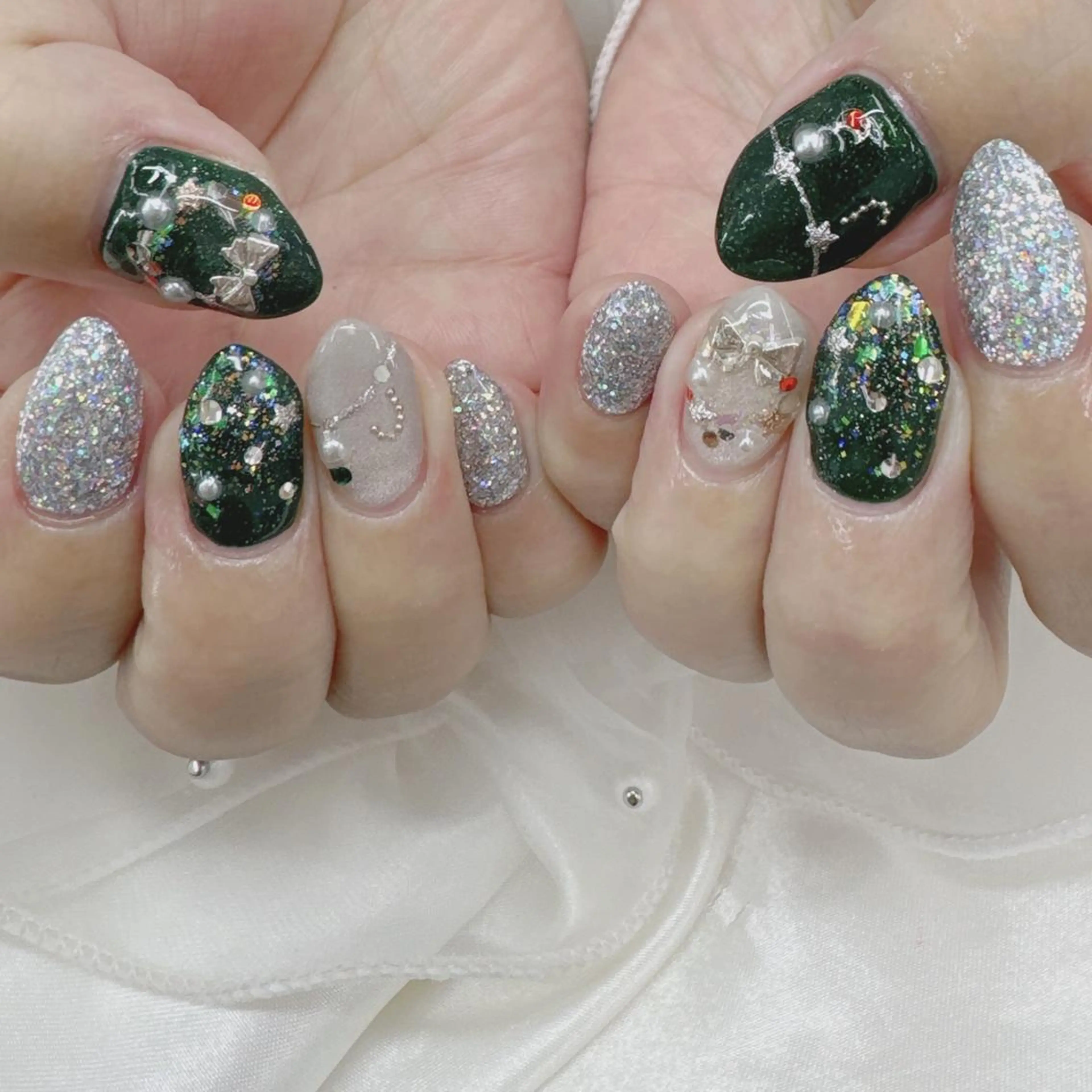 ネイル Nail salon Honey Beeのネイルデザイン