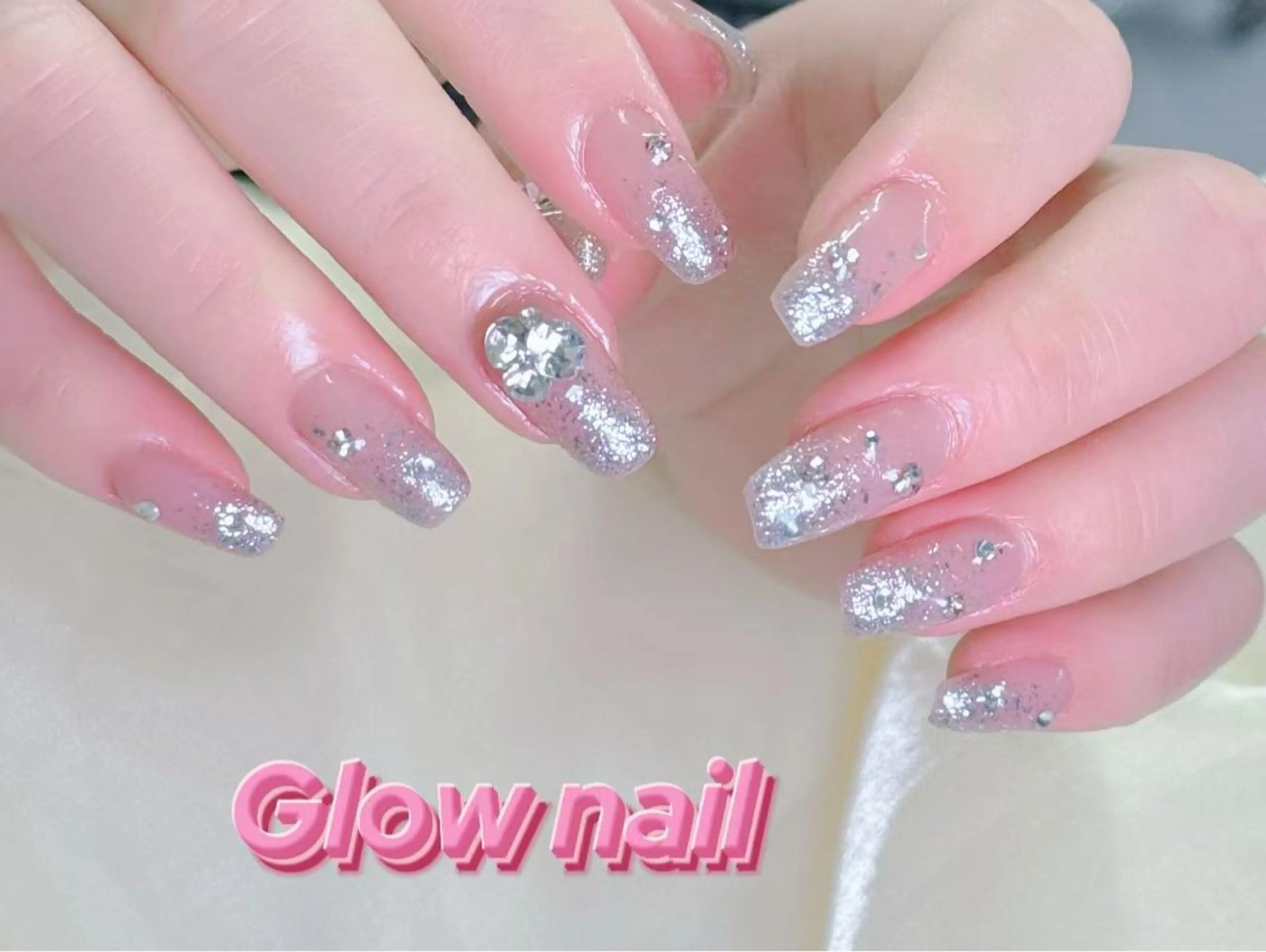 ネイル Glow Nail スカルプ専門店のネイルデザイン