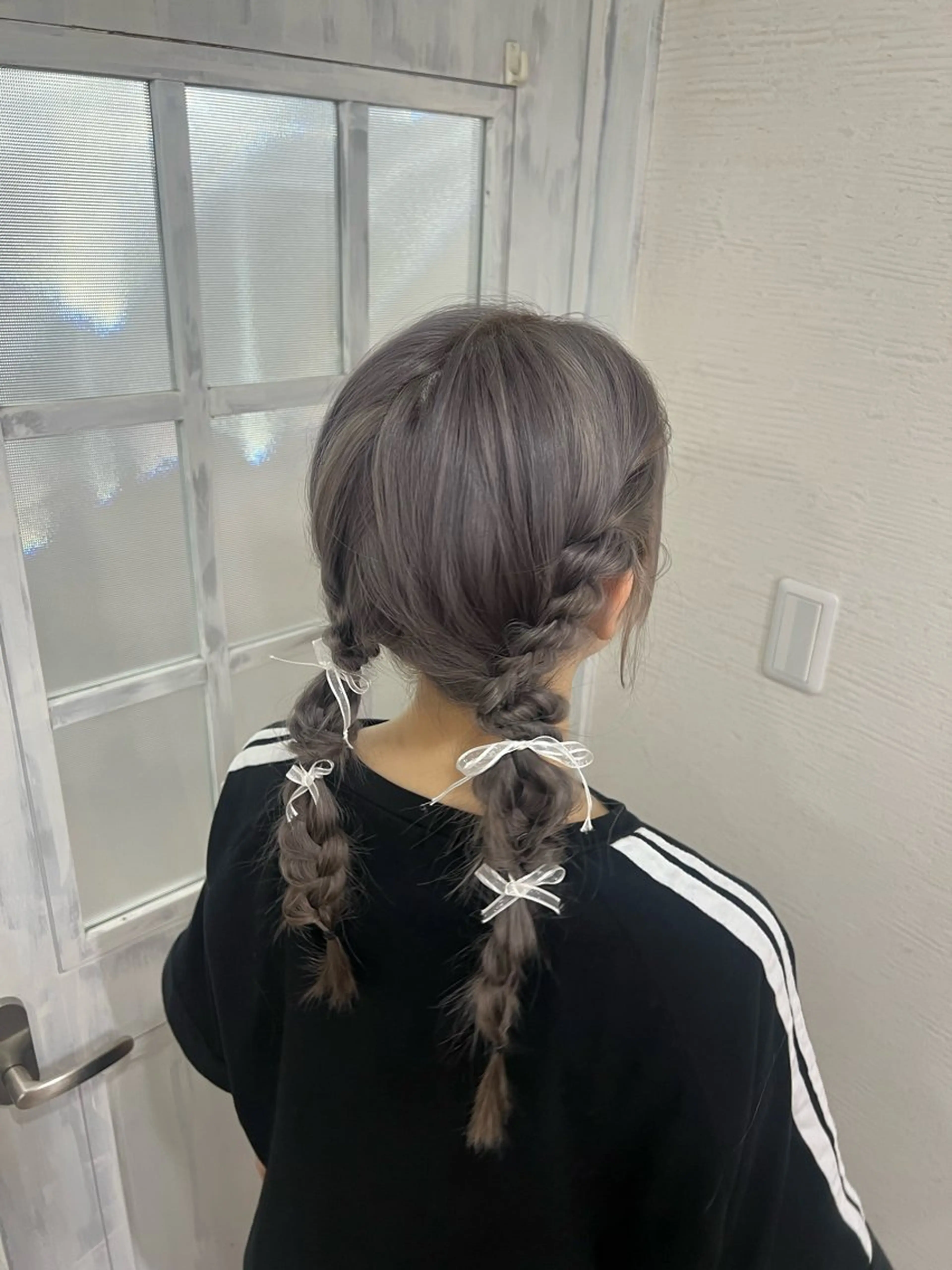 セミロング ANNA 🦋‪‎🤍のヘアスタイル