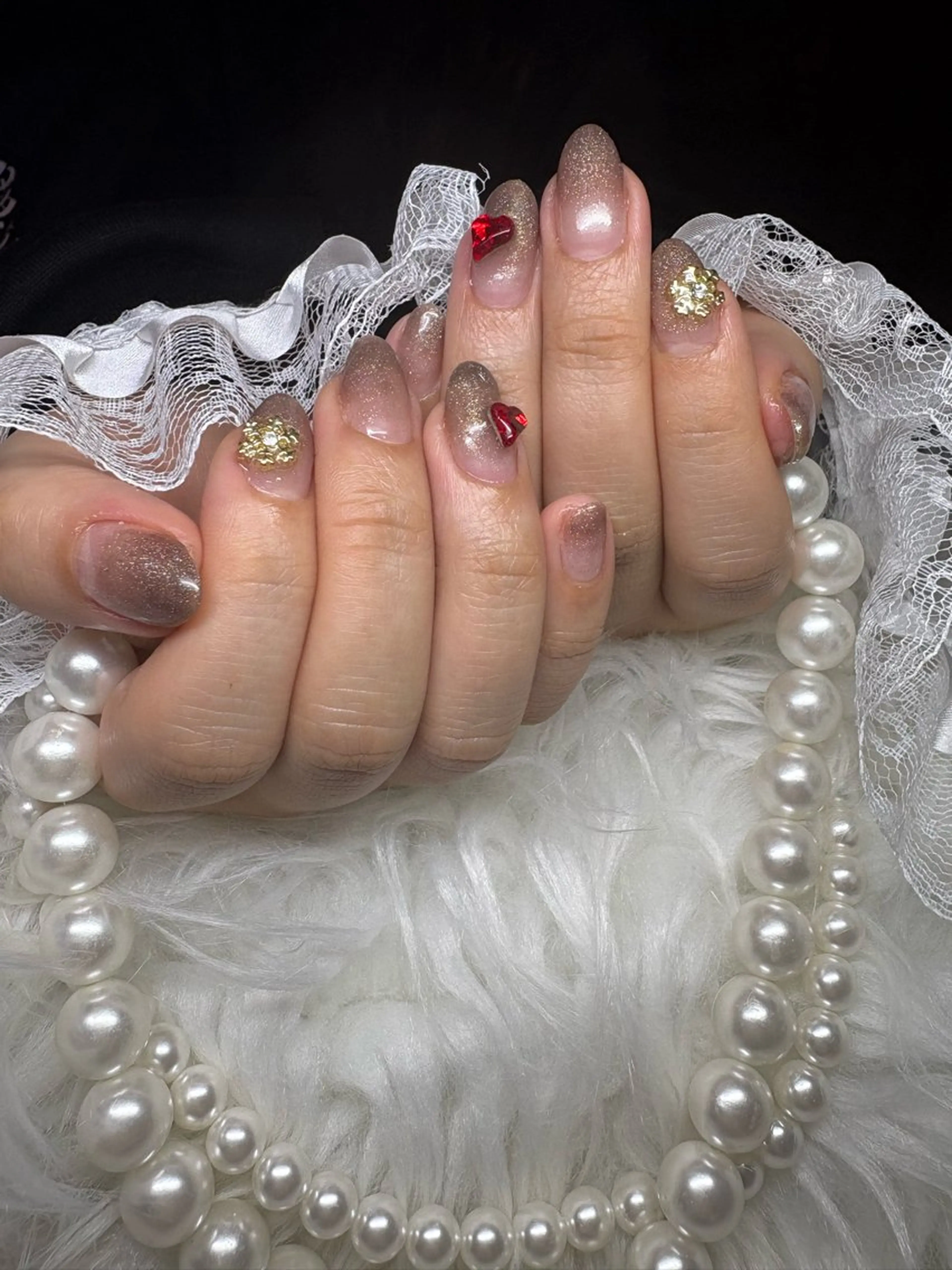 ミディアム ハンドネイル Pink Alice所属・Pink Alice ふうなのネイルデザイン