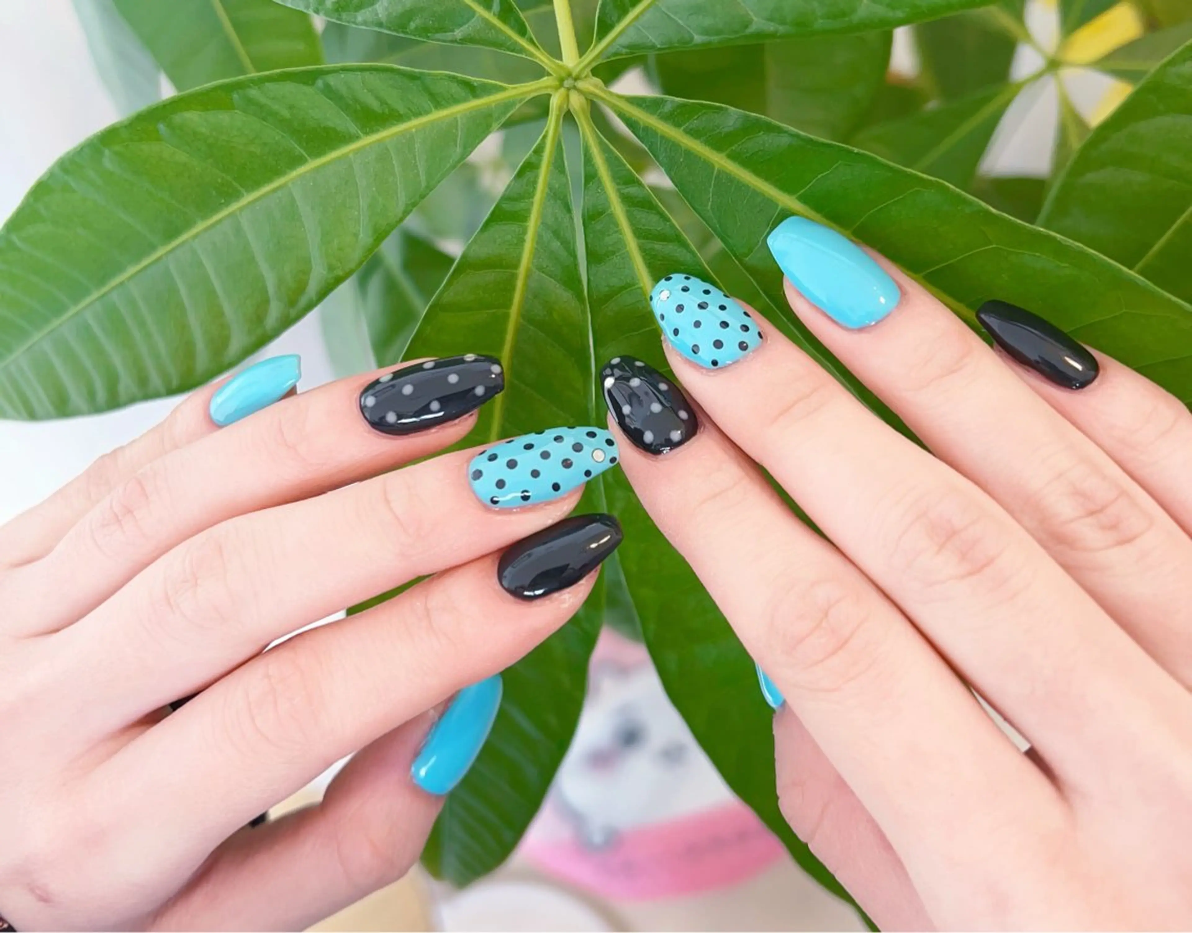 ネイル アートネイル チークネイル 長さ出し フットネイル フレンチネイル ハンドネイル RiRi ネイル/マツエクのネイルデザイン