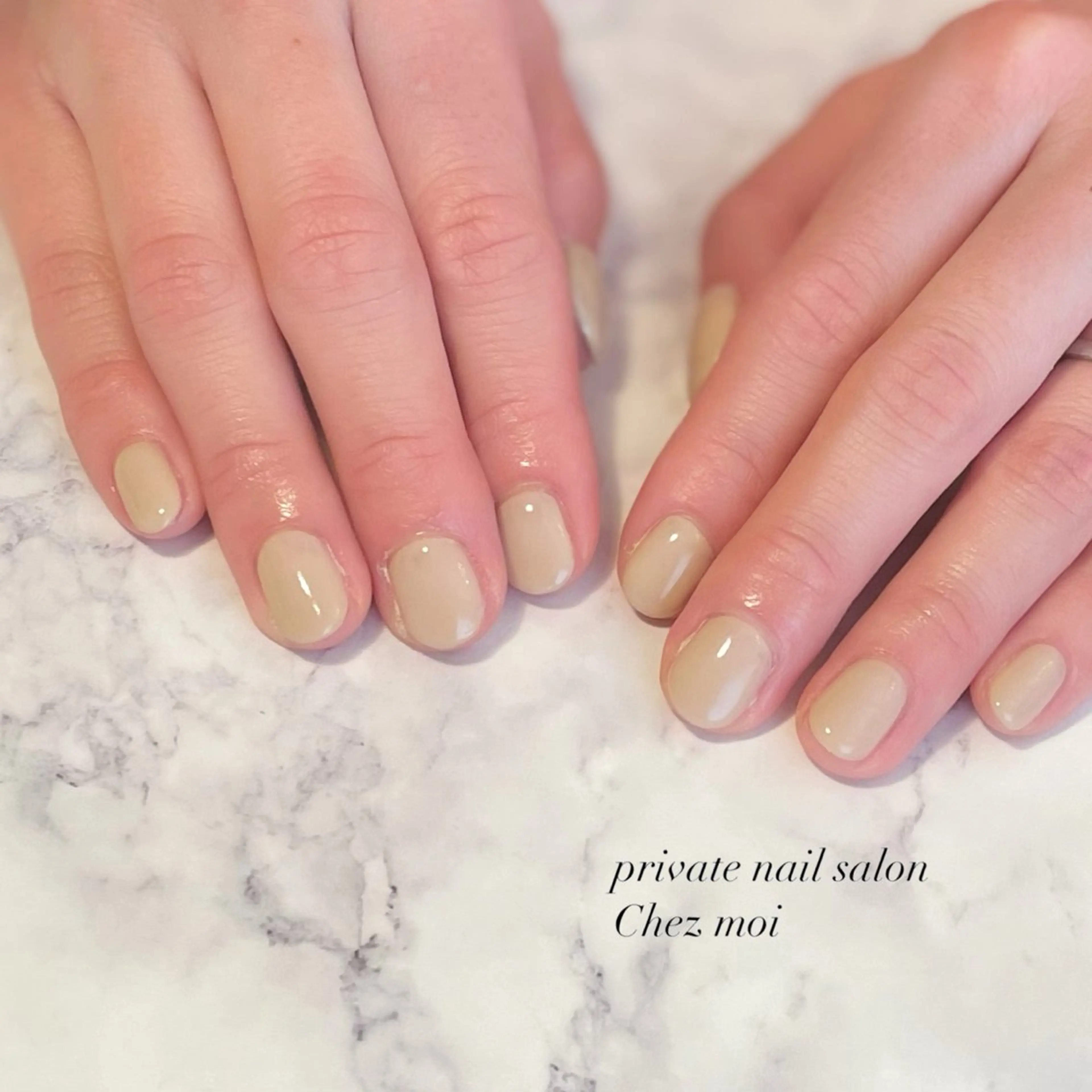 ネイル ワンカラーネイル KOMINE TOMOKOのネイルデザイン