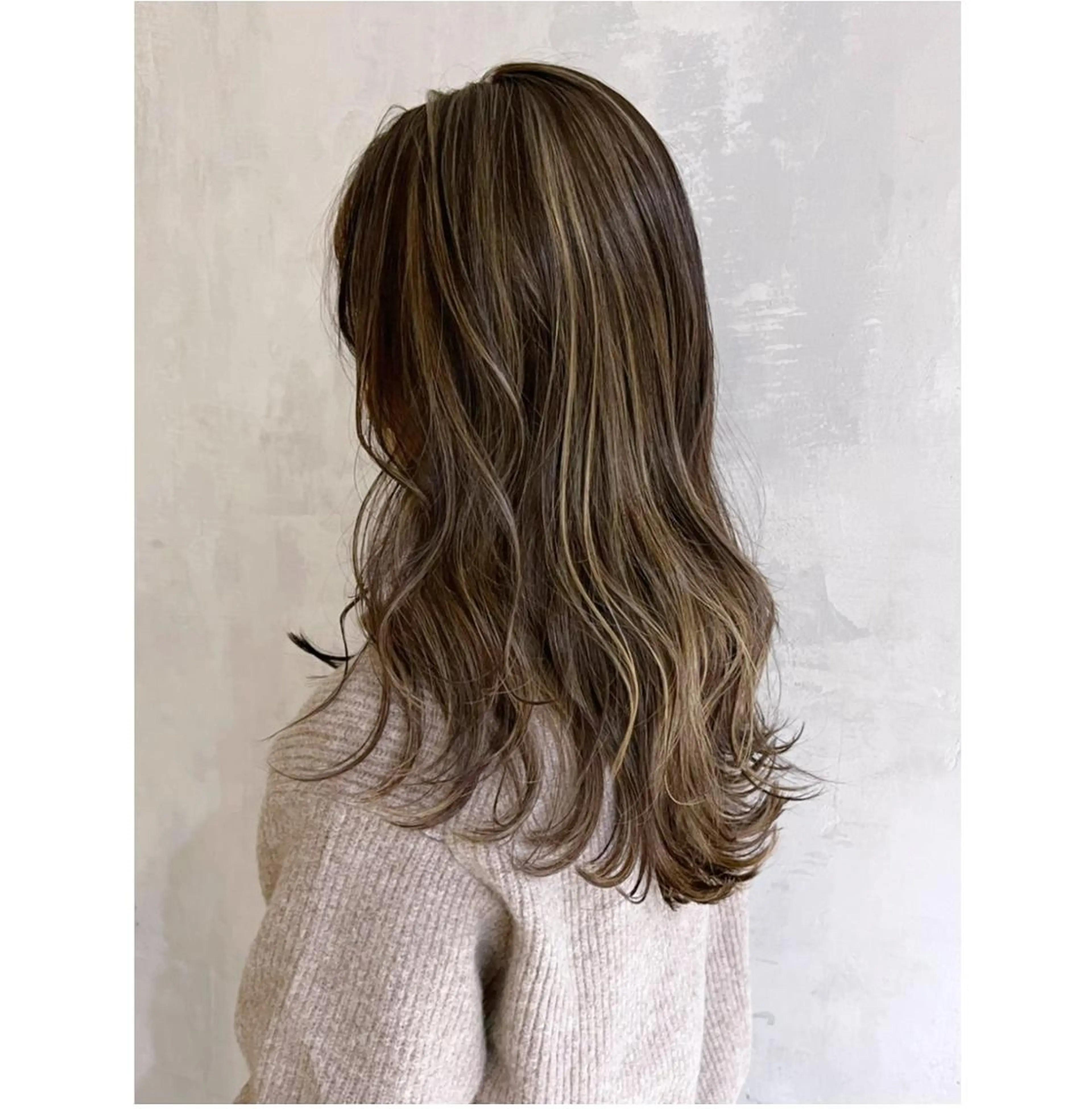 ロング ヘアアレンジ パーマ カラー ハイライトカラー ハイライト ITby ALBUM 北千住店のヘアスタイル