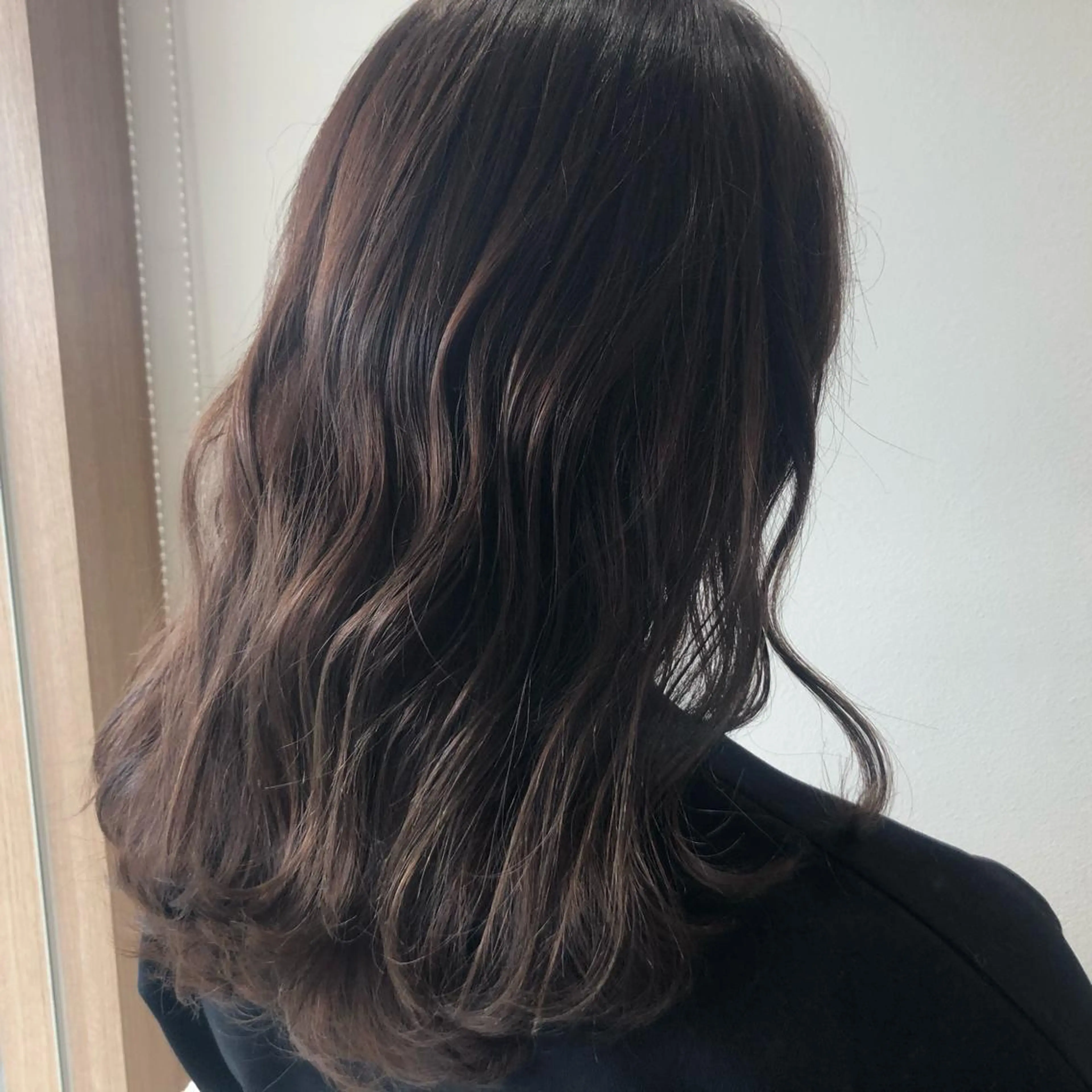 ロング 上平 綾菜のヘアスタイル