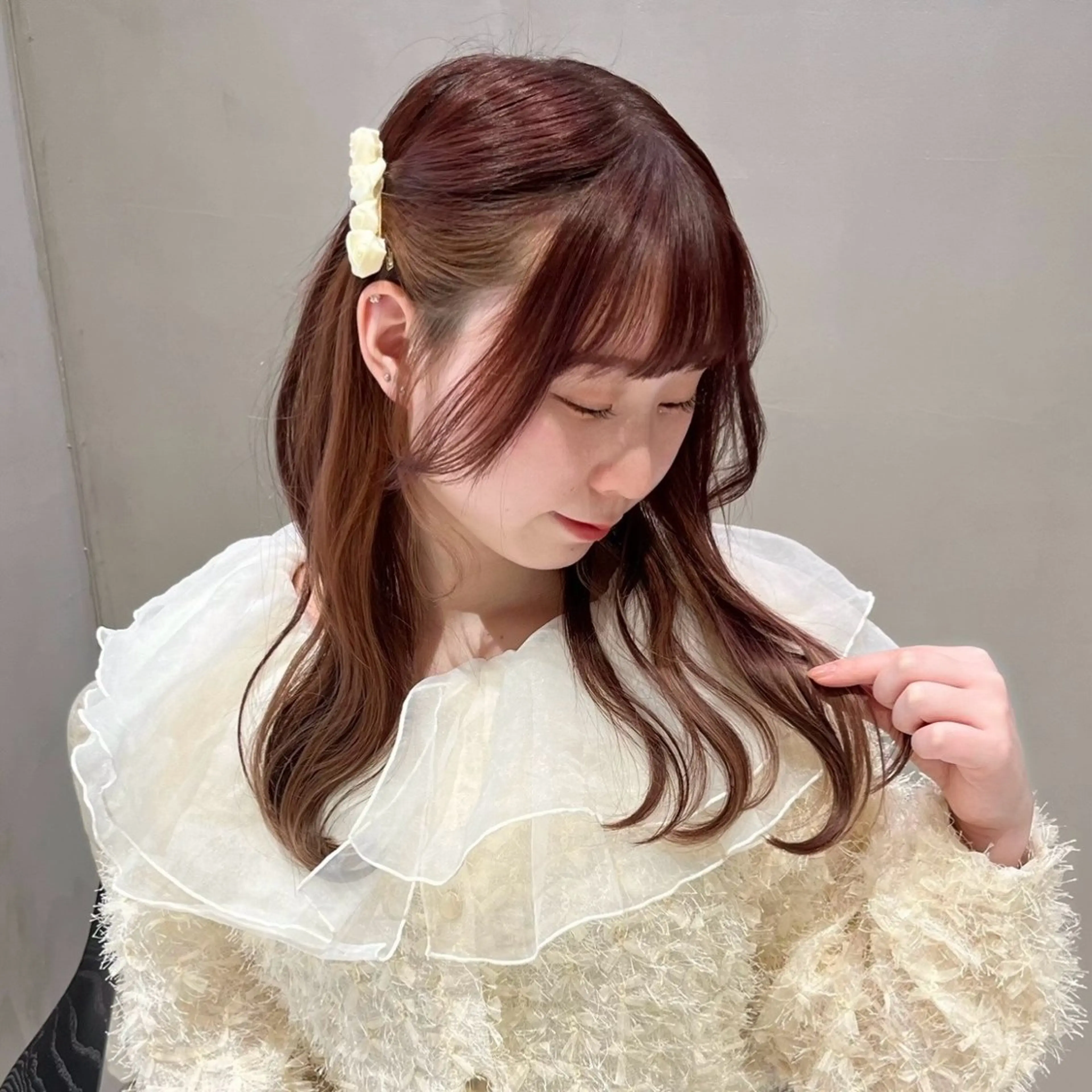 ロング カラー イヤリングカラー トリートメント 𝒎𝒐𝒆🩰 名駅/ヘアメ/暖色♡のヘアスタイル