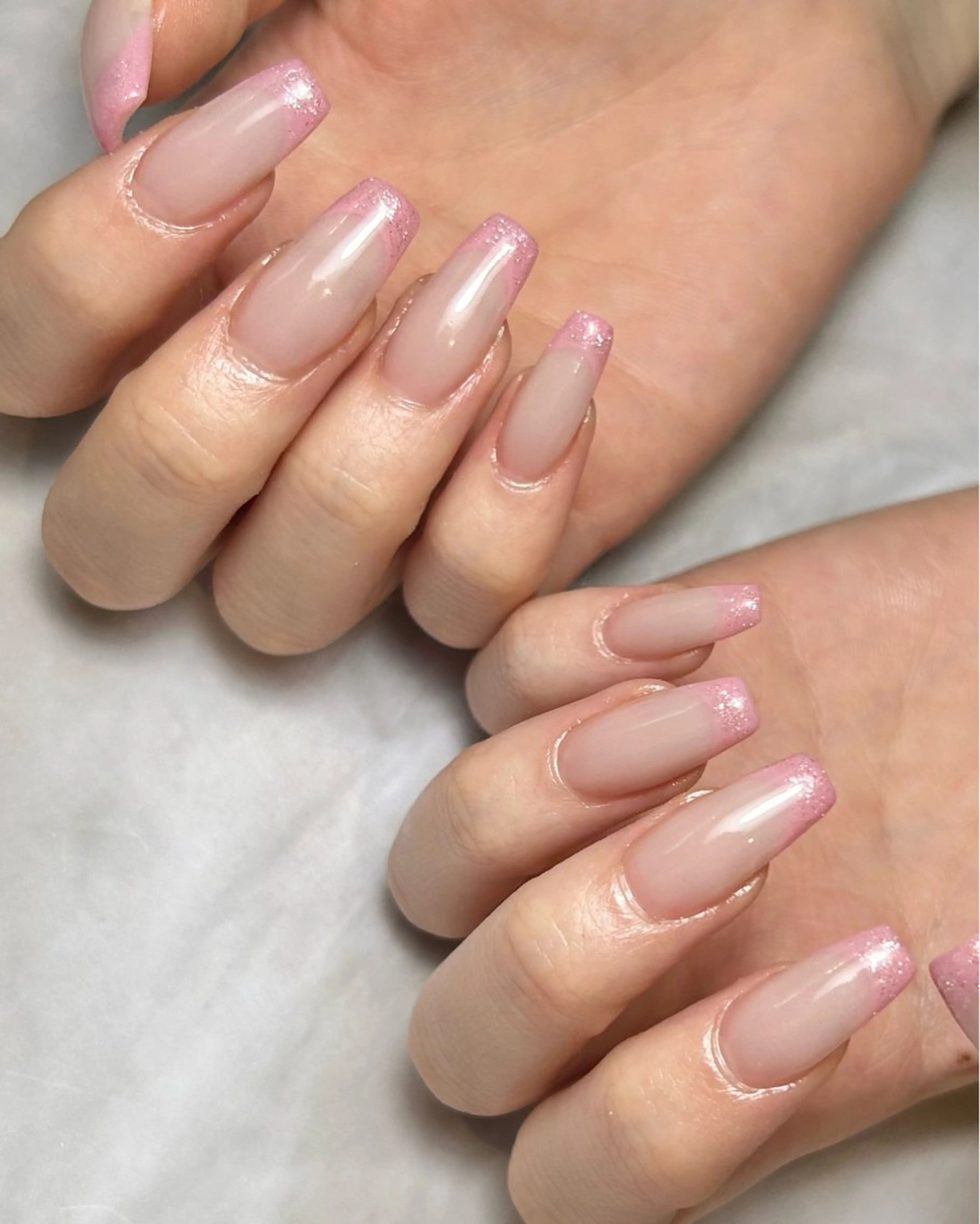 ネイル フレンチネイル キラキラネイル 持ち込み ピンク シンプルネイル ハンドネイル Reflection marikoのネイルデザイン