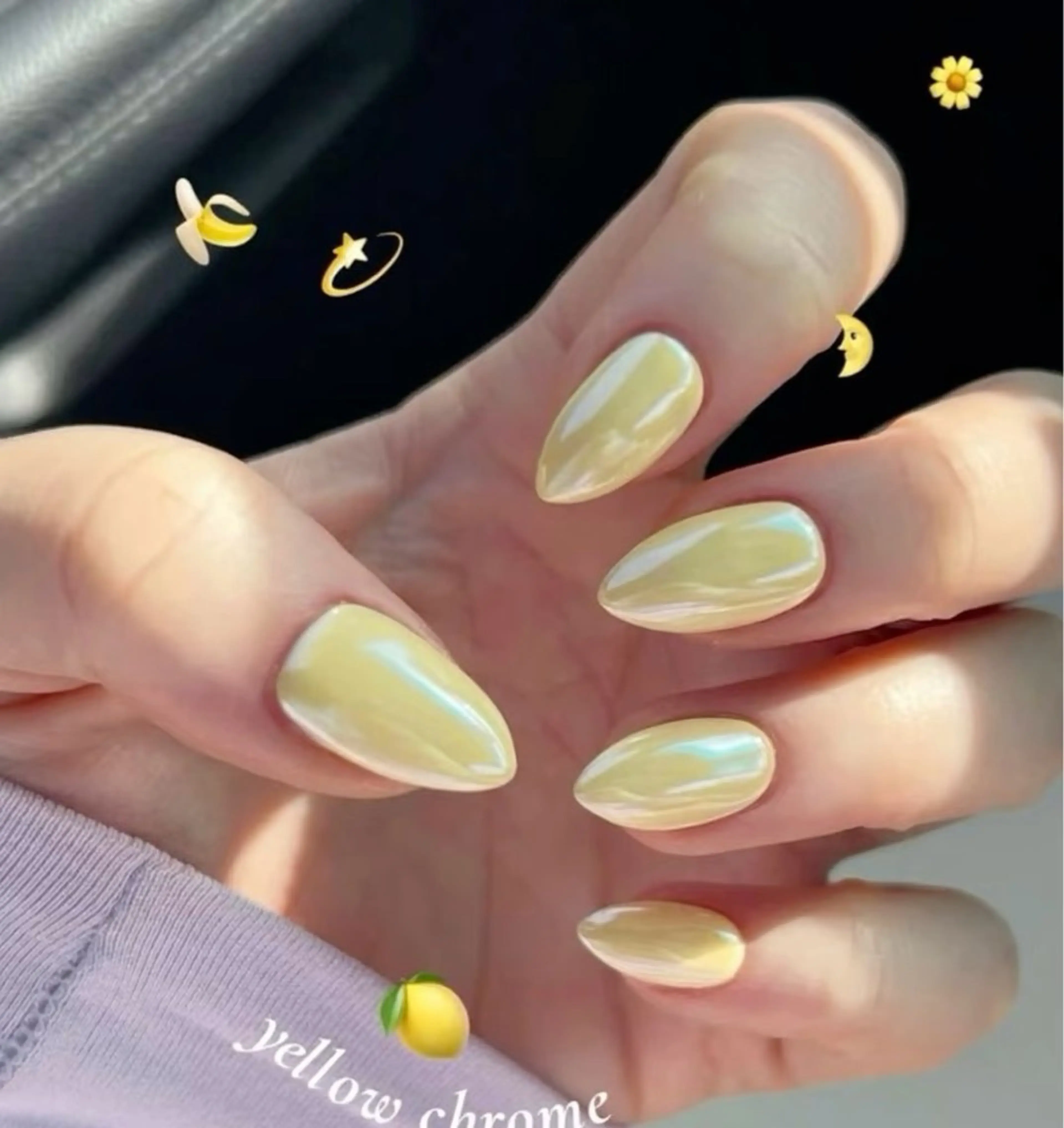 ネイル 高木 維麗絲のネイルデザイン