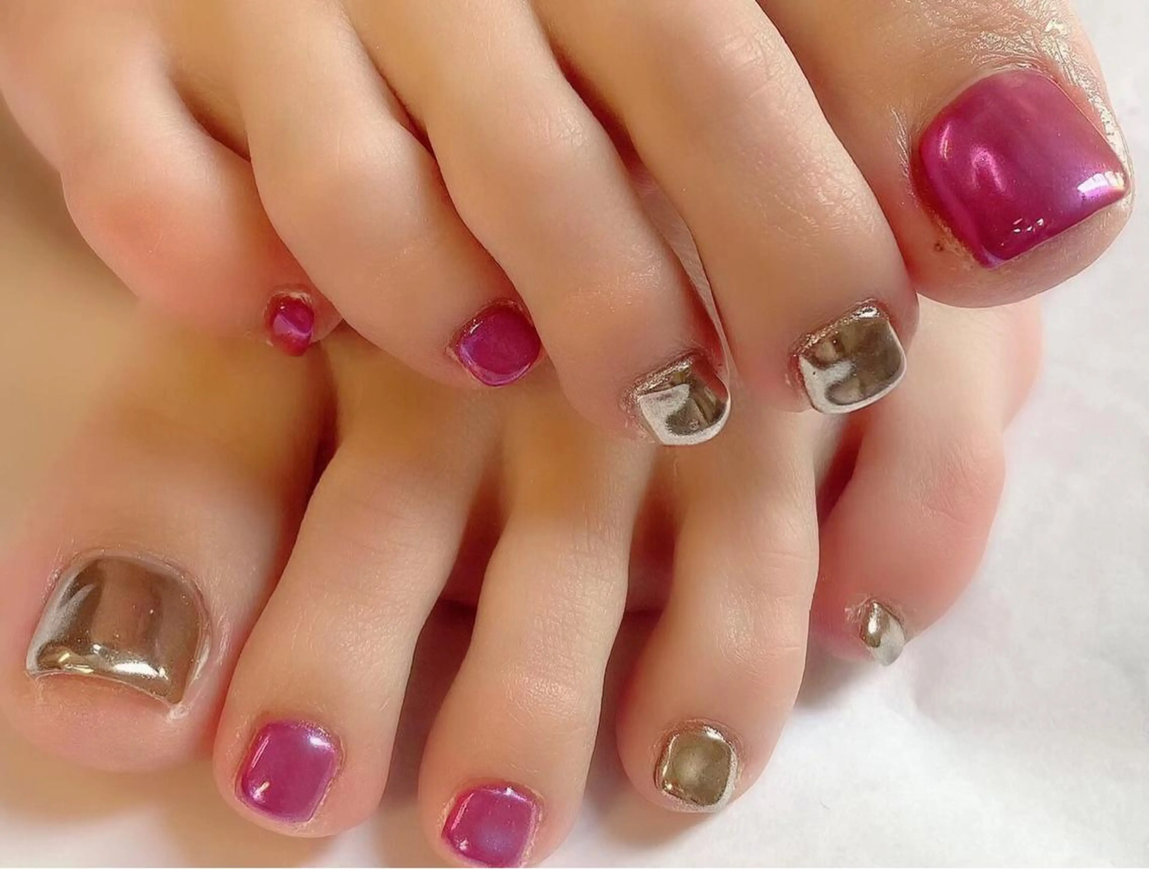 👠フット👠【オフなし】ワンカラー2色♥️パーツ10個無料💍*。マグネット･ミラー・ユニコーン・オーロラ無料💎の写真