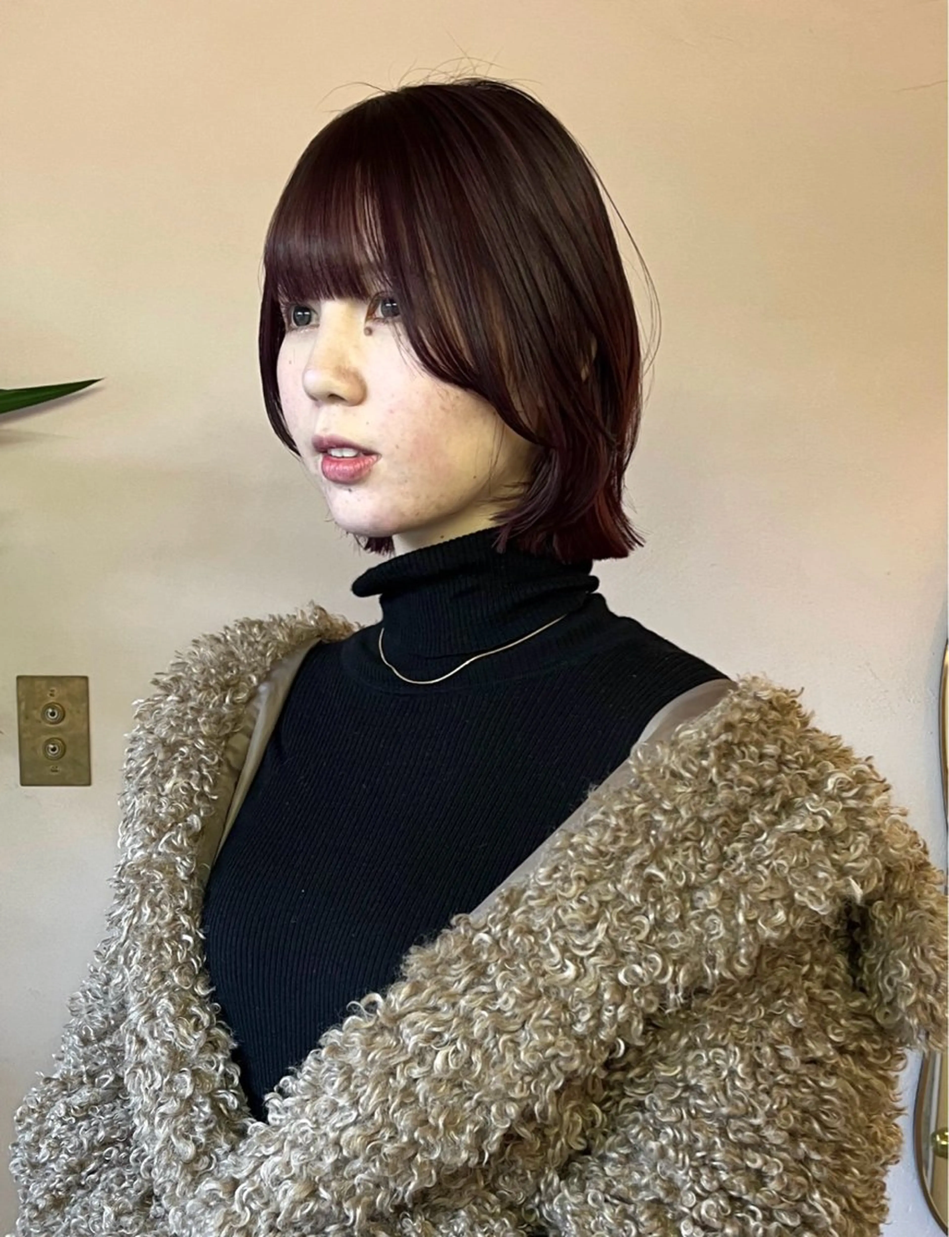 ミディアム ボブ レイヤーカット カット ヘアカラー トリートメント iru所属・レイヤーカット/ ハイトーン/mikiのヘアスタイル