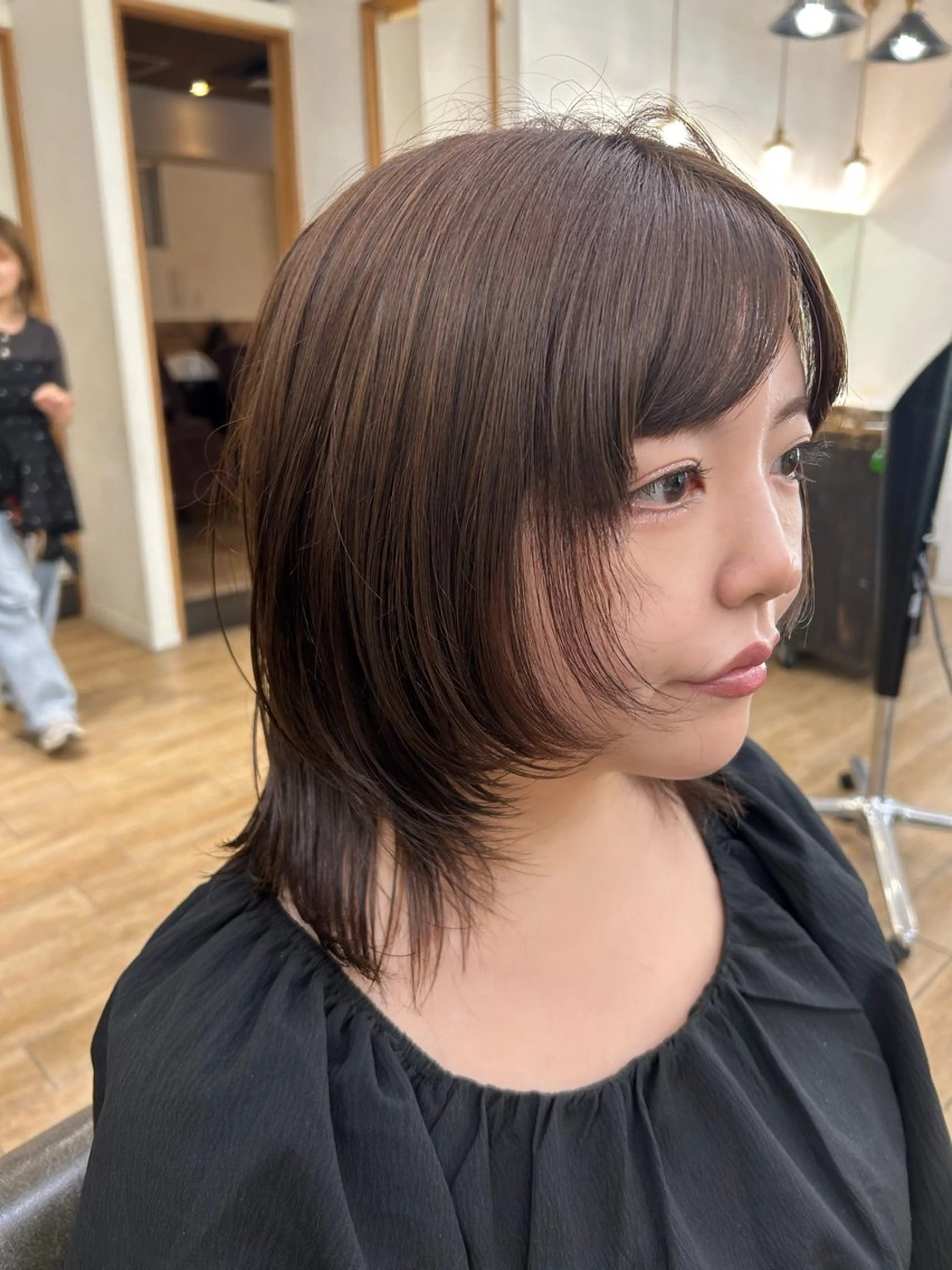 ミディアム ブリーチなしWカラー /レイヤー/セイナのヘアスタイル