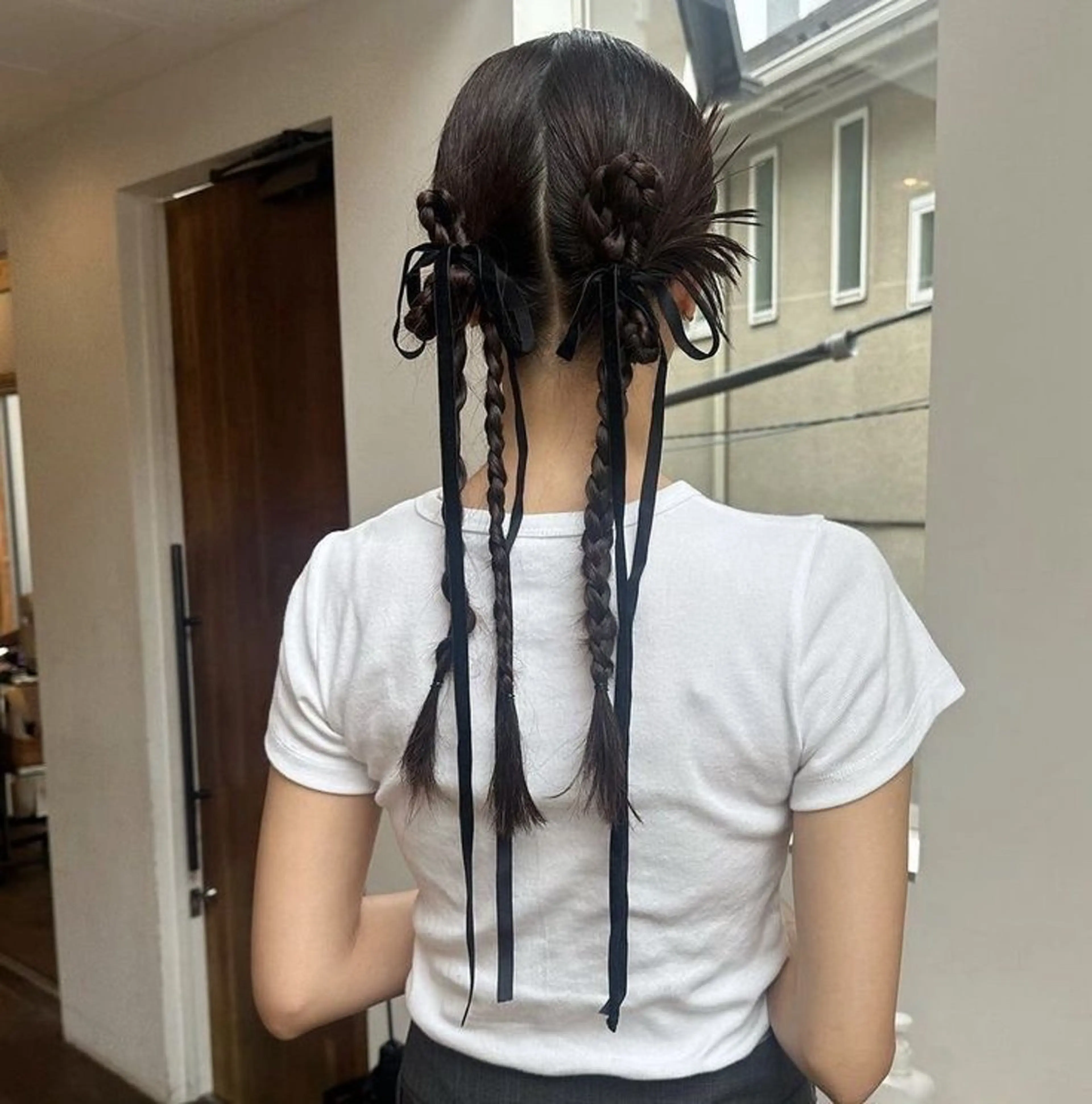 ロング ヘアセット Noa/レイヤー カット💖ハイトーンのヘアスタイル