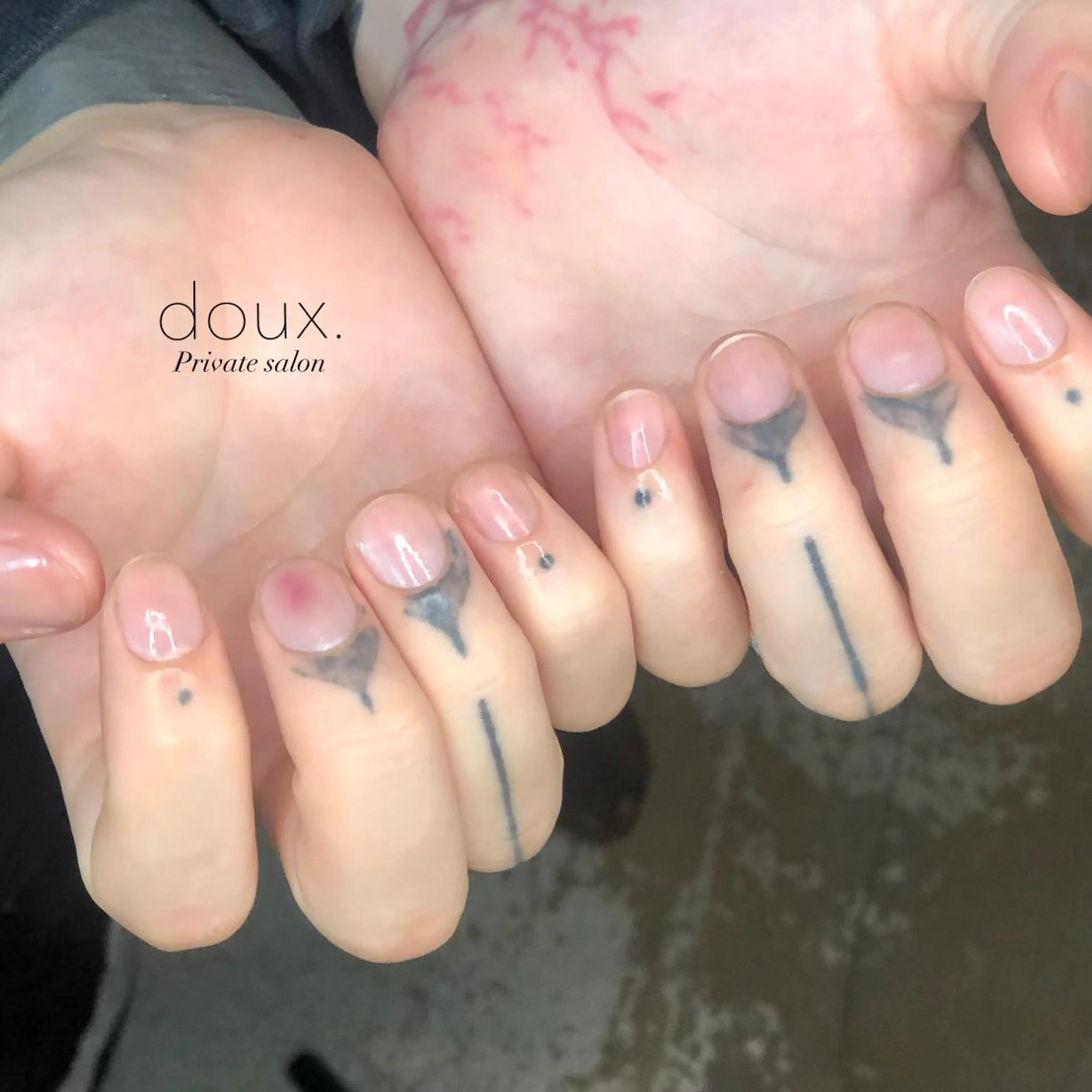 ネイル ハンドケア doux. nailのネイルデザイン