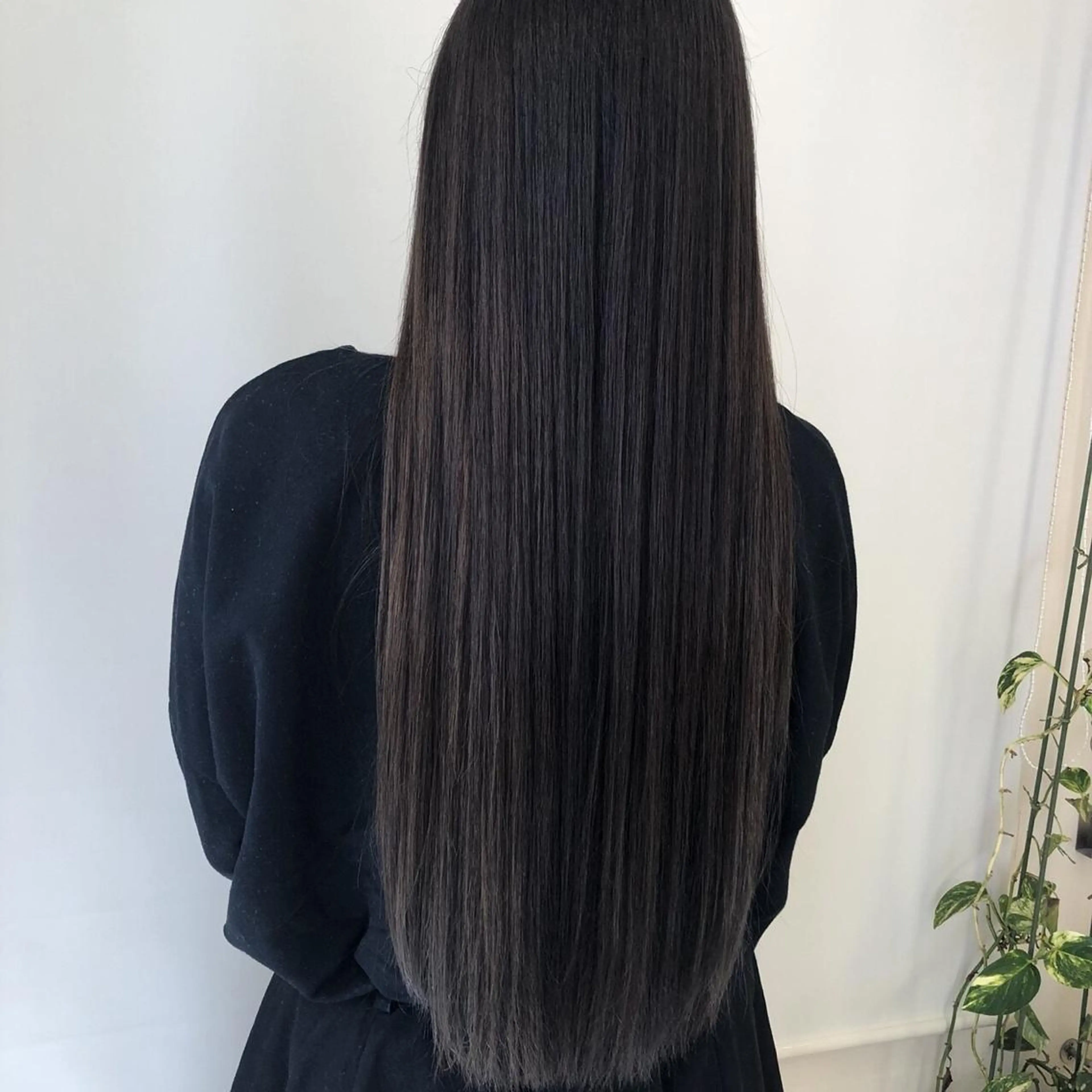 12月限定【うる艶縮毛】カット & 美髪縮毛矯正　最終受付17時　ロング料金別の写真