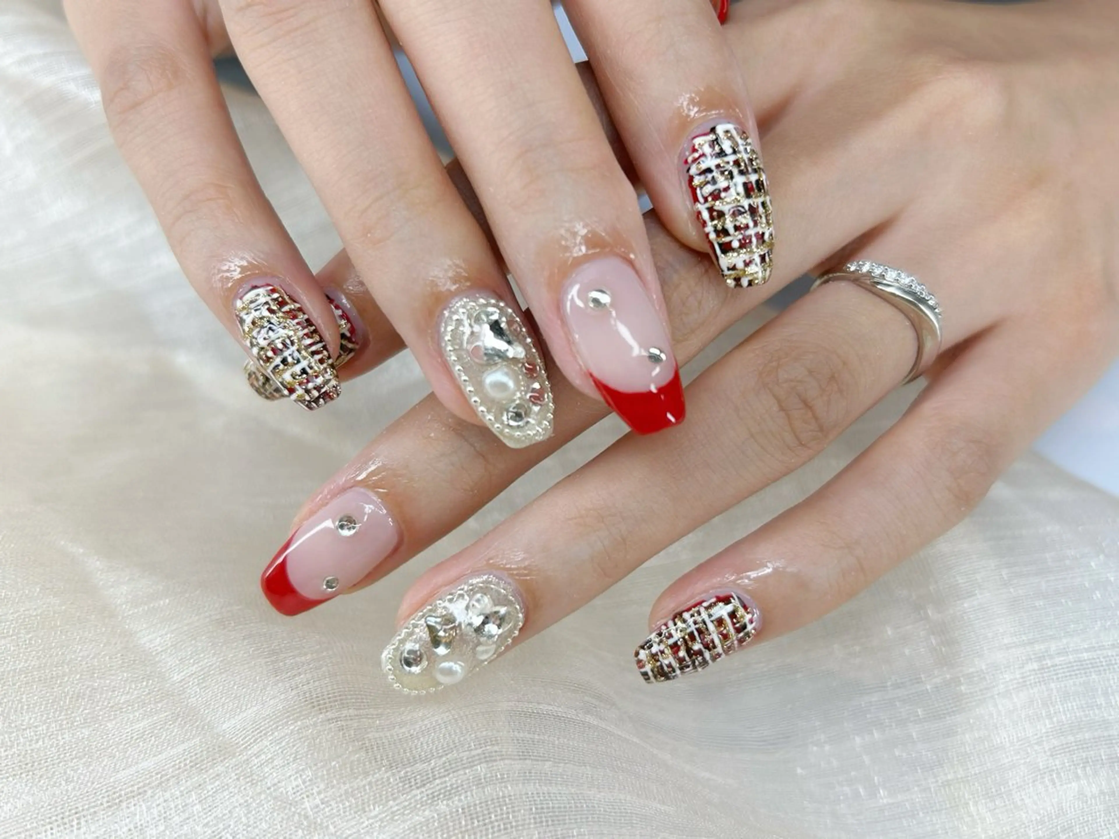 ネイル アートネイル 成人式 長さ出し フットネイル マグネットネイル ハンドネイル Lino Nailのネイルデザイン