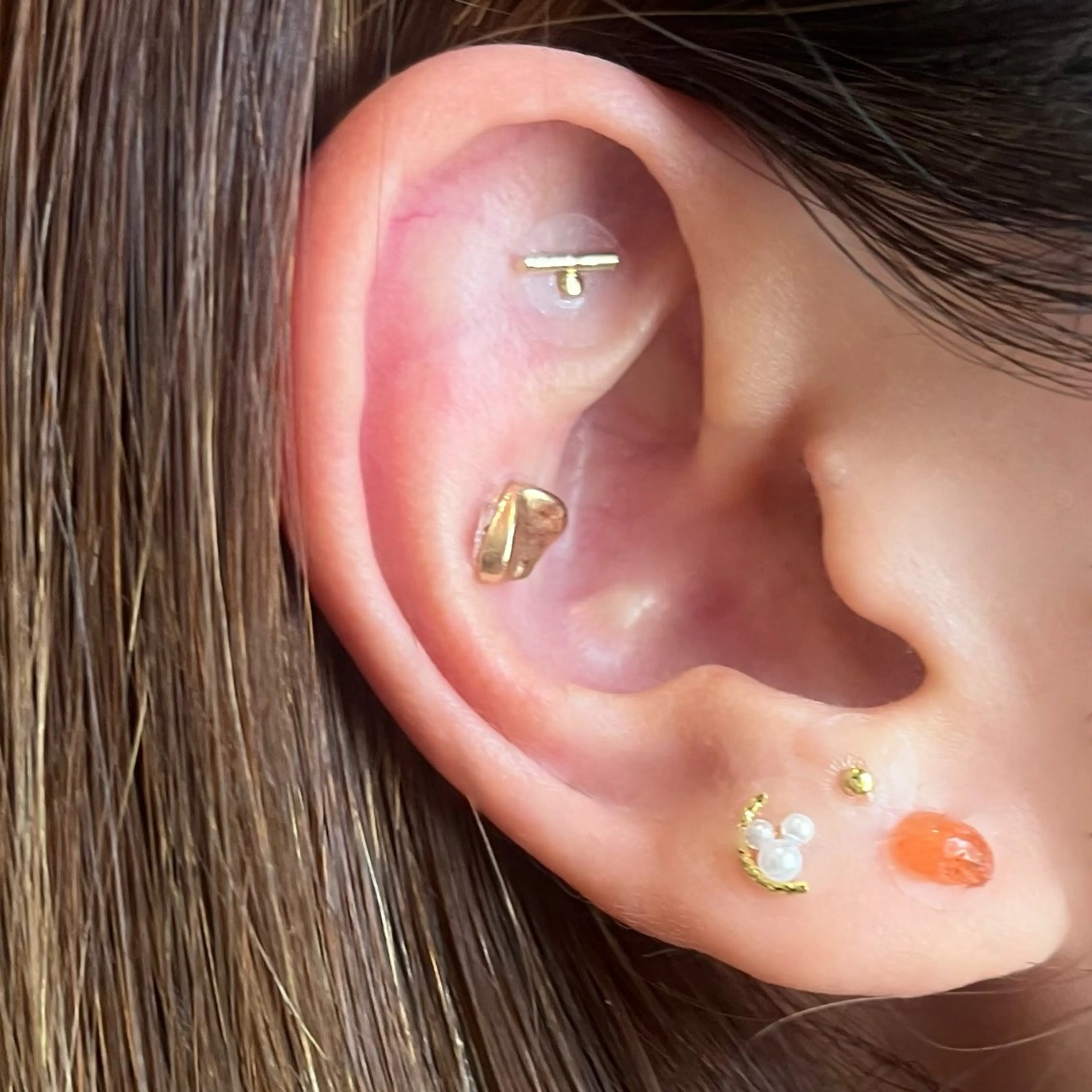 ハーブ 耳ツボ Smooかほく店のエステ・リラクイメージ