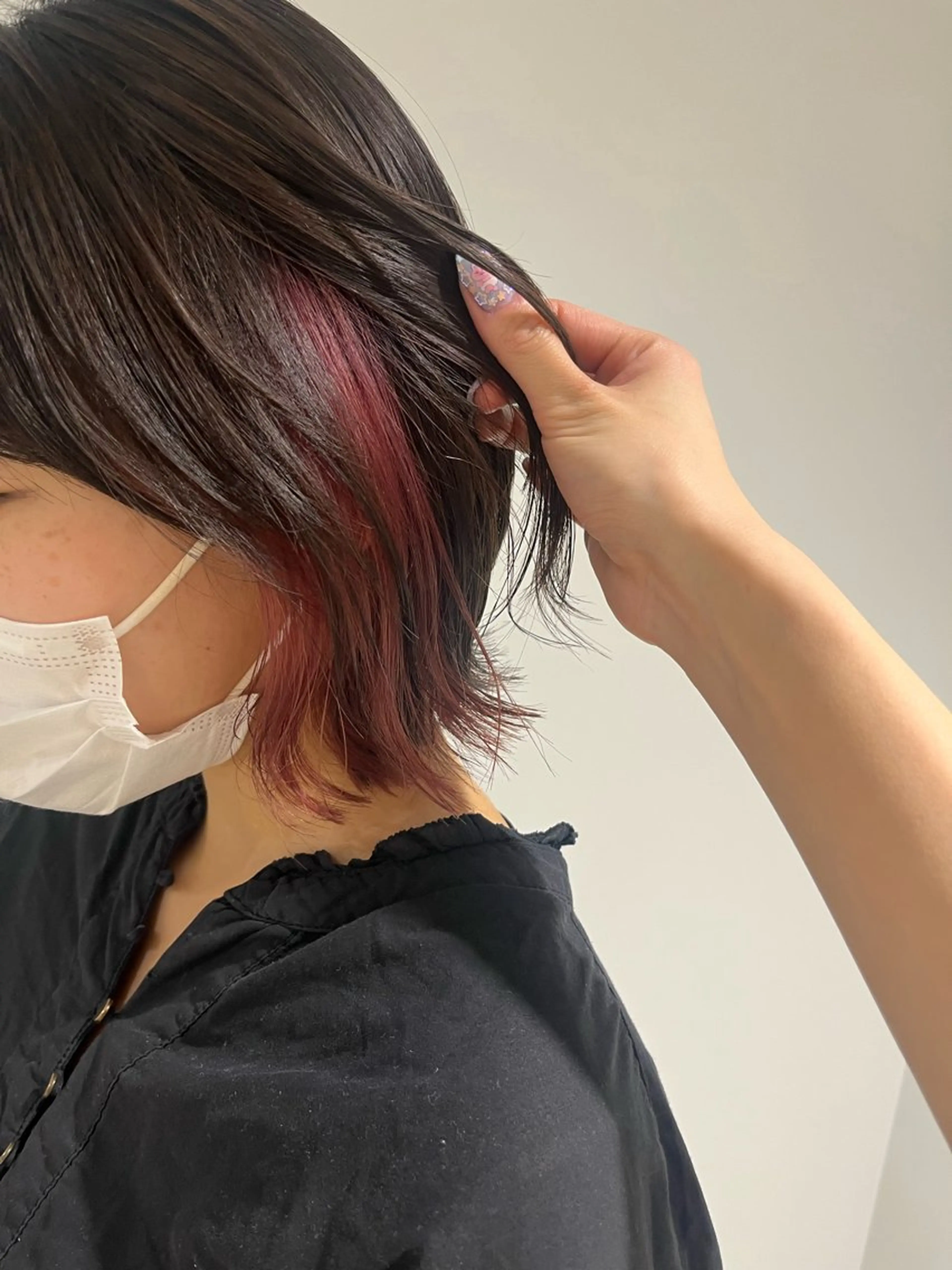 ミディアム 野村 佳蓮のヘアスタイル