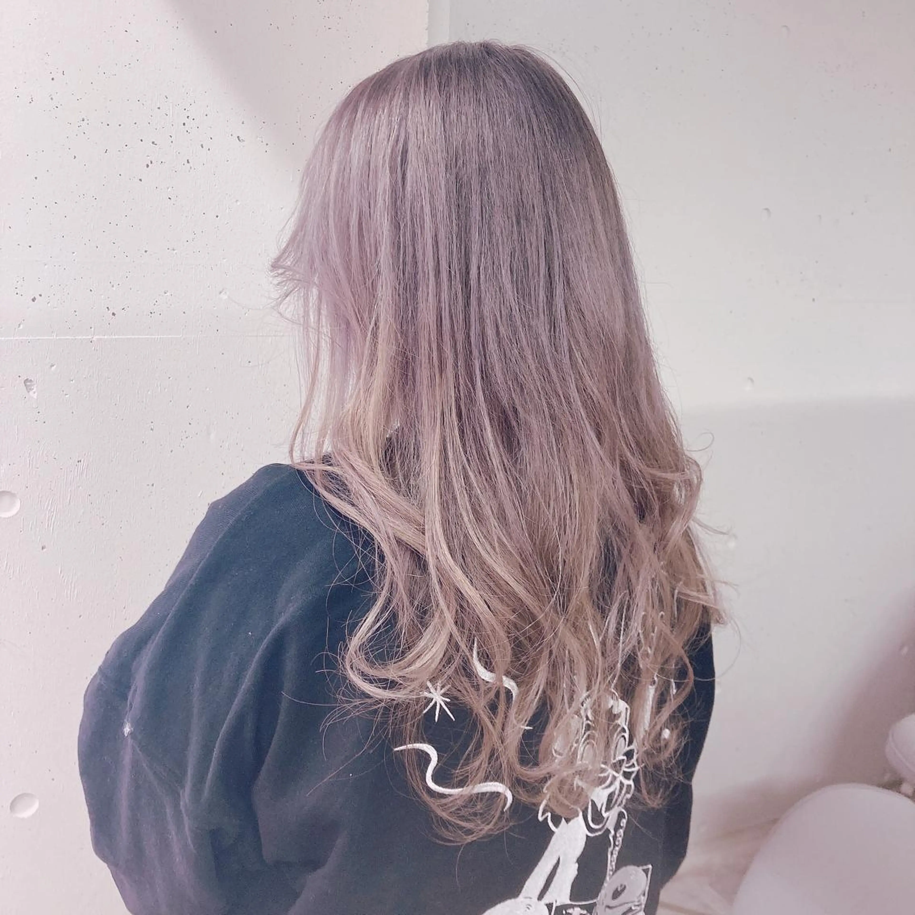 ロング カラー グレージュ カット ヘアカラー ミルミー美容室所属・🦄💒💓齎藤 七海子🦄💒💓のマツエク・マツパデザイン