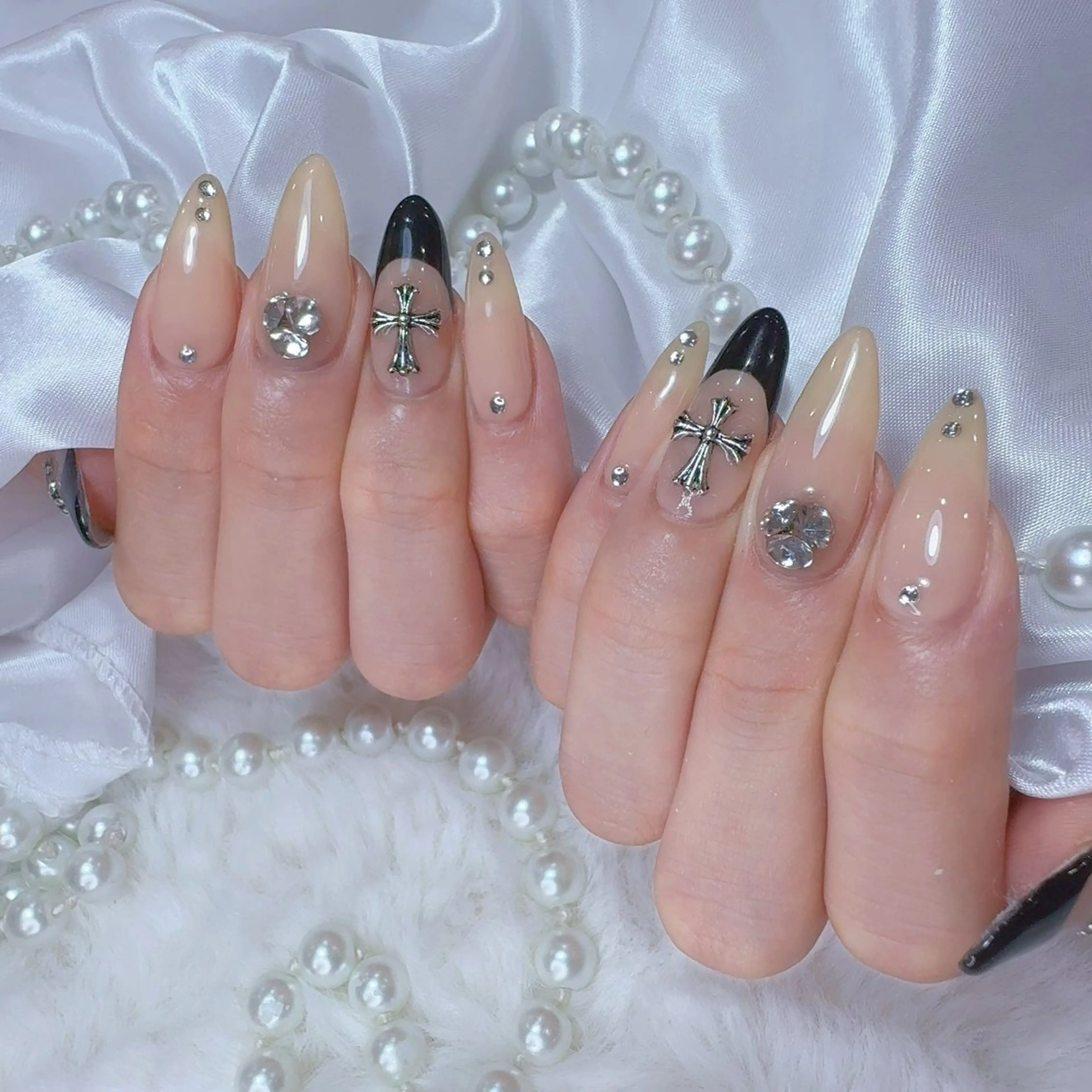 ネイル ハンドネイル You&Me Mikotoのネイルデザイン