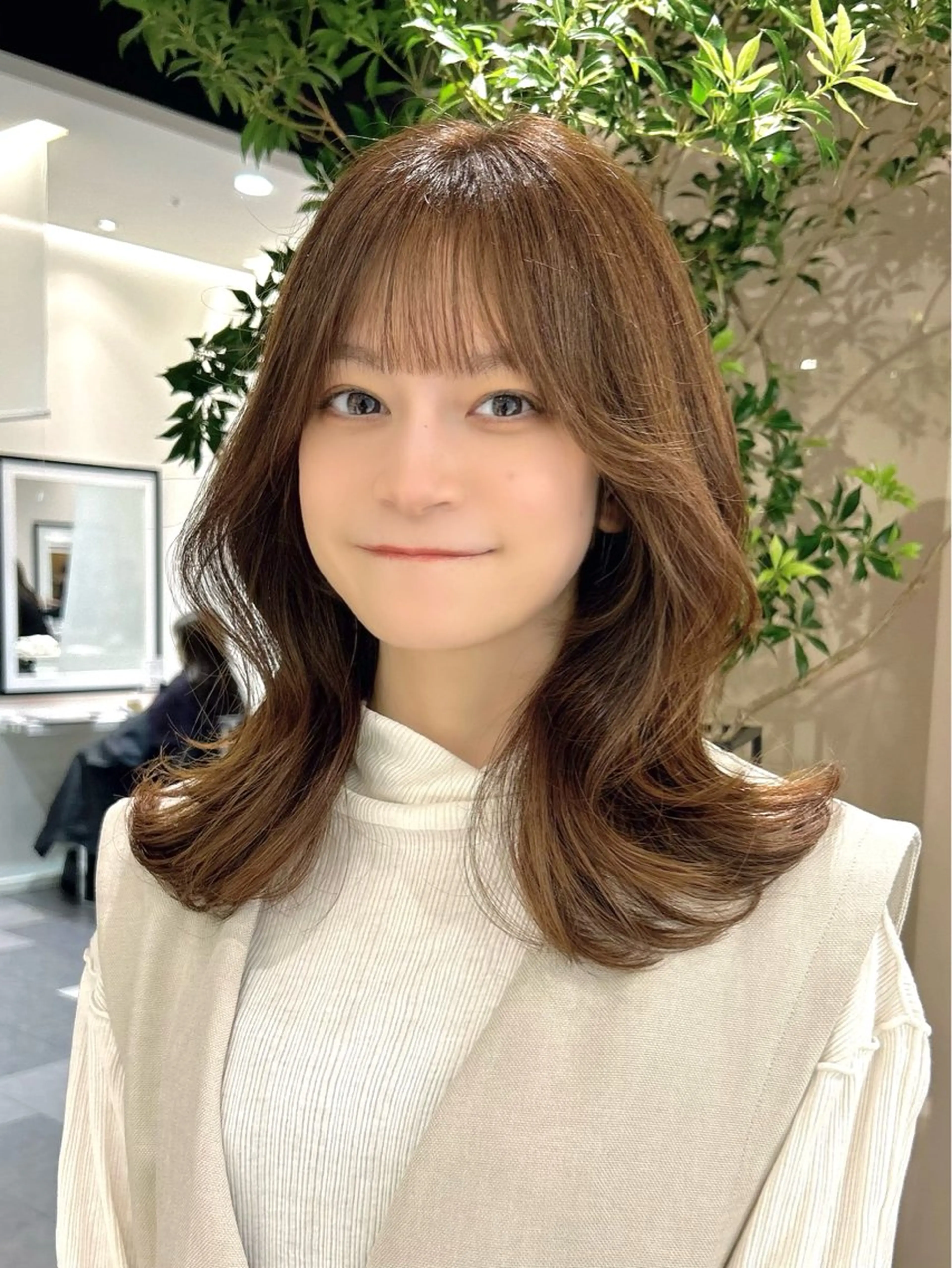 ミディアム ボブ くびれヘア 外ハネヘア 縮毛矯正 美髪矯正/ 伊藤 更のヘアスタイル