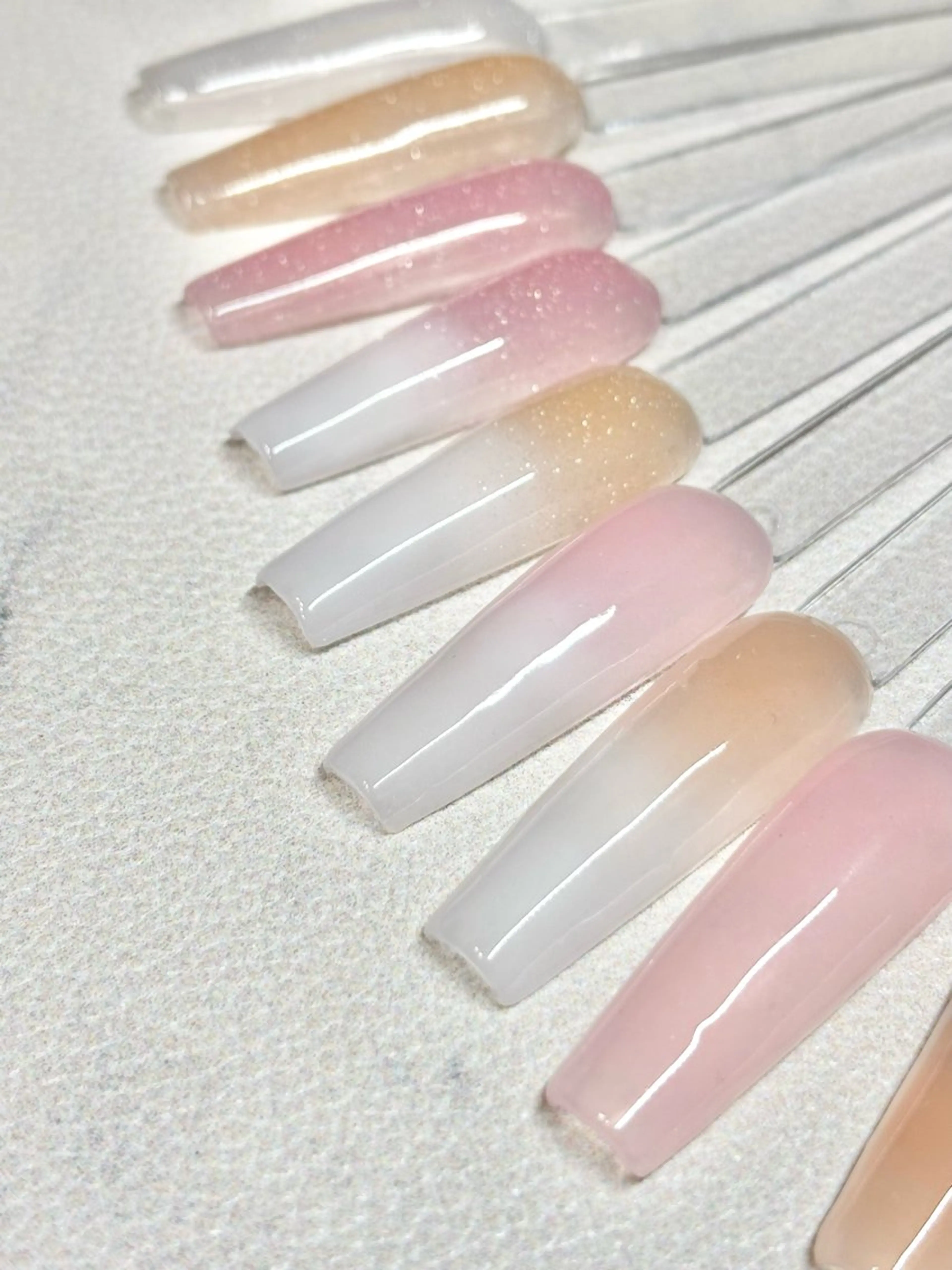 オフ別💅長さだし10本ベイビーブーマー/フラッシュラメの写真