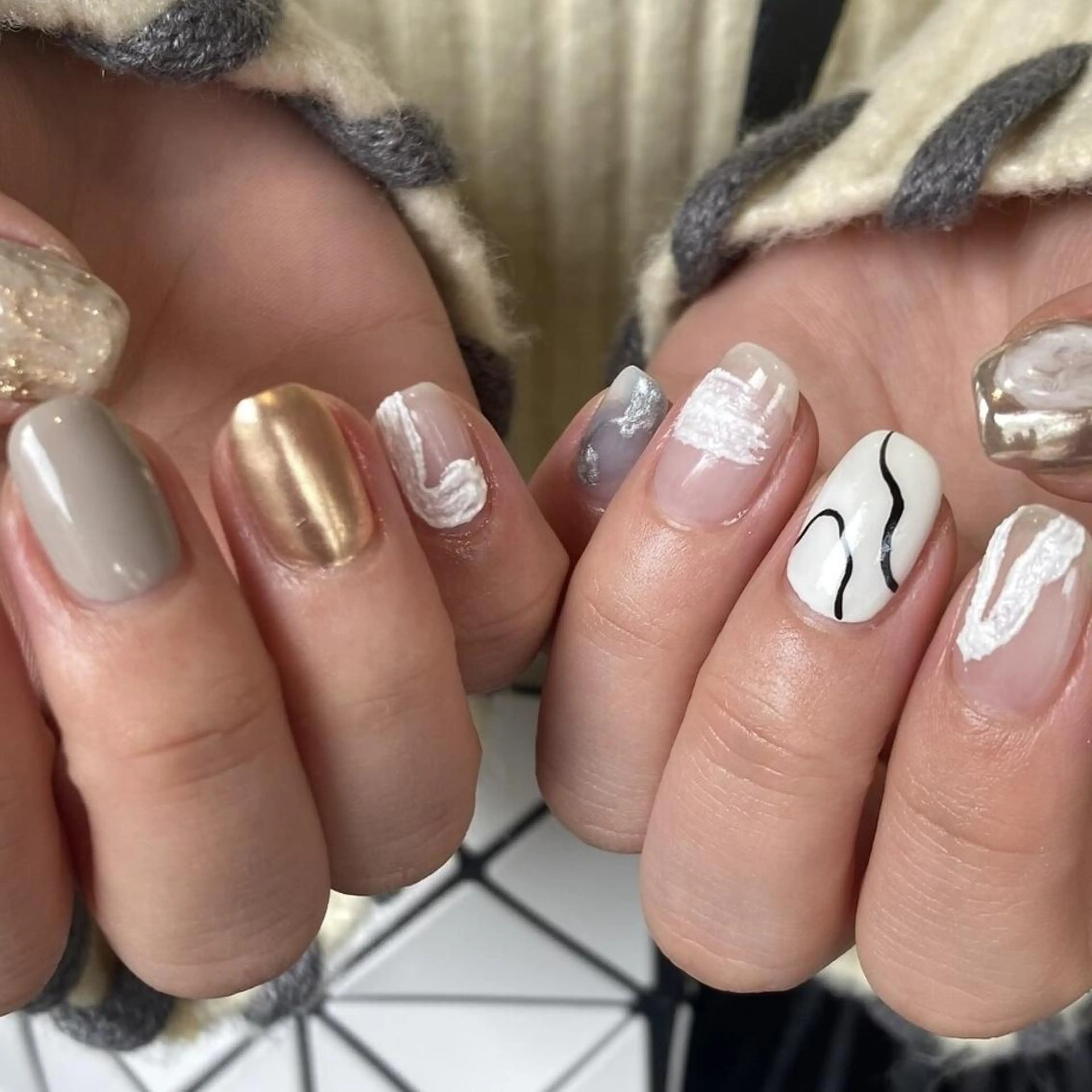 ネイル アートネイル クリアネイル フレンチネイル ジェルネイル ガラスフレンチ 【パラジェル認定】 newiネイル京橋のネイルデザイン