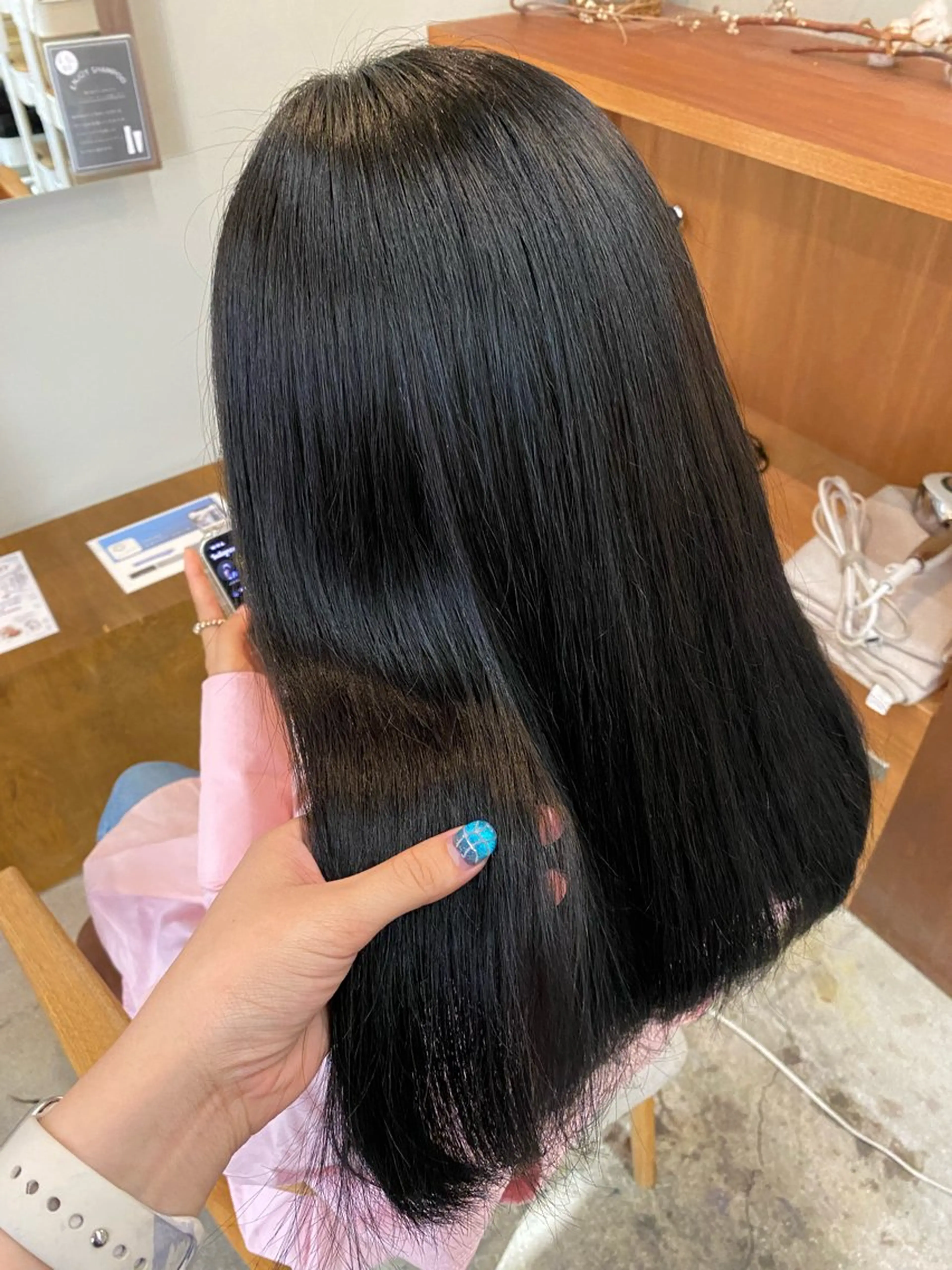 セミロング NIKO/名古屋/ 伏見/花屋併設のヘアスタイル